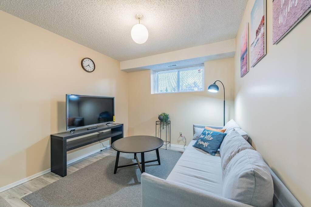 MT Pleasant NW 2 bedrooms Suite 502AB