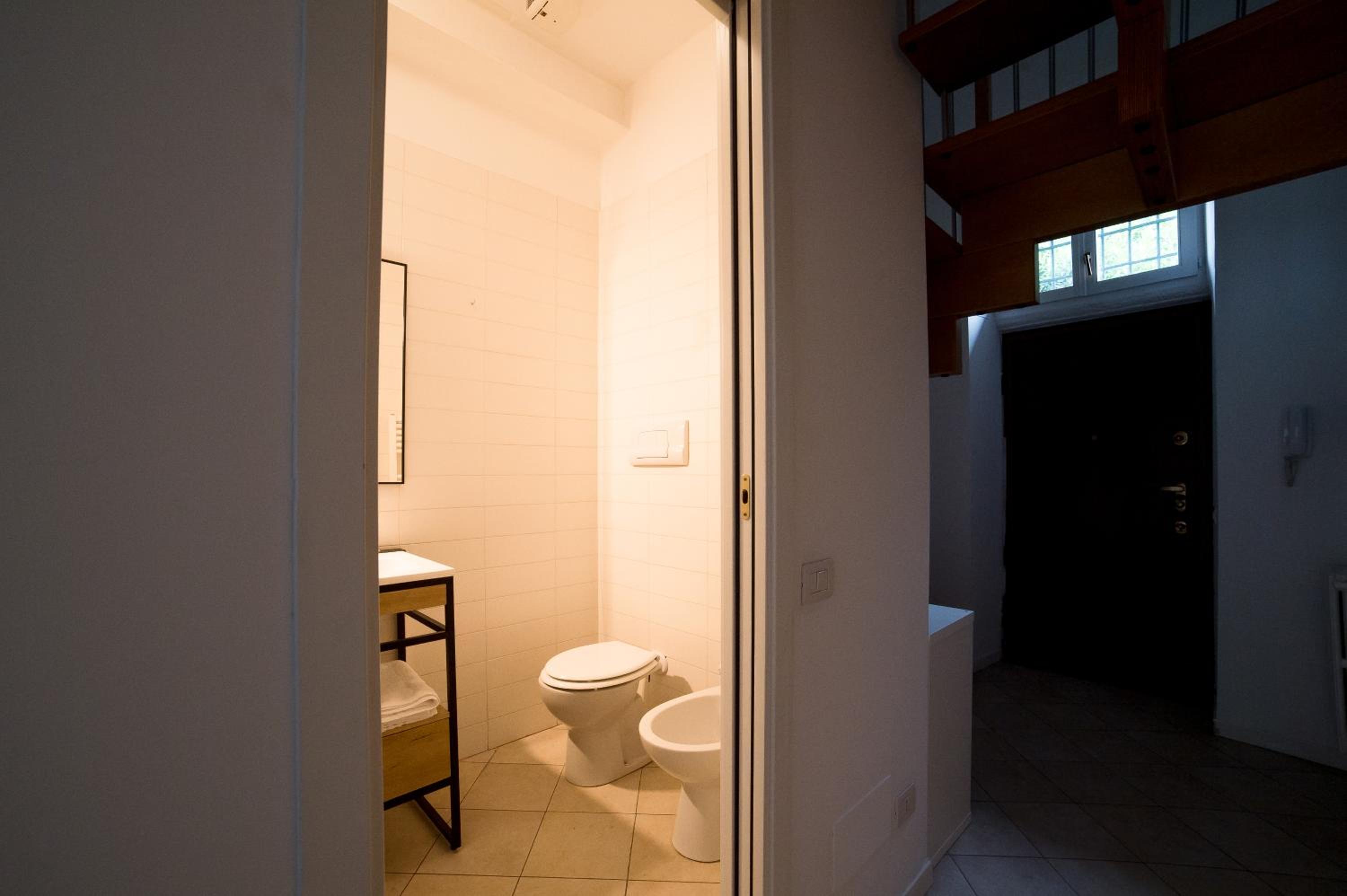HBHALL NAVIGLI 30 photo 2