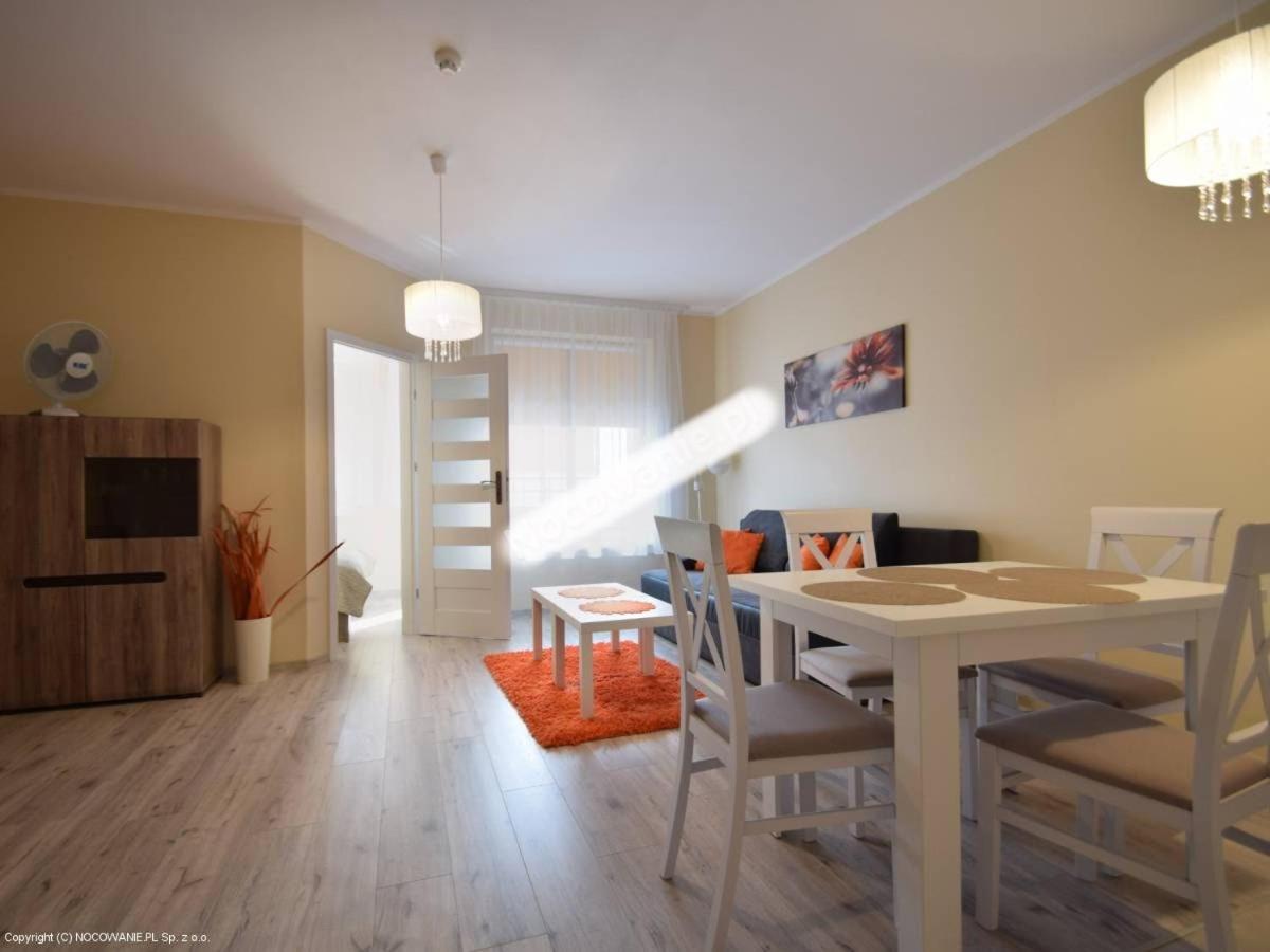 Apartament Orange