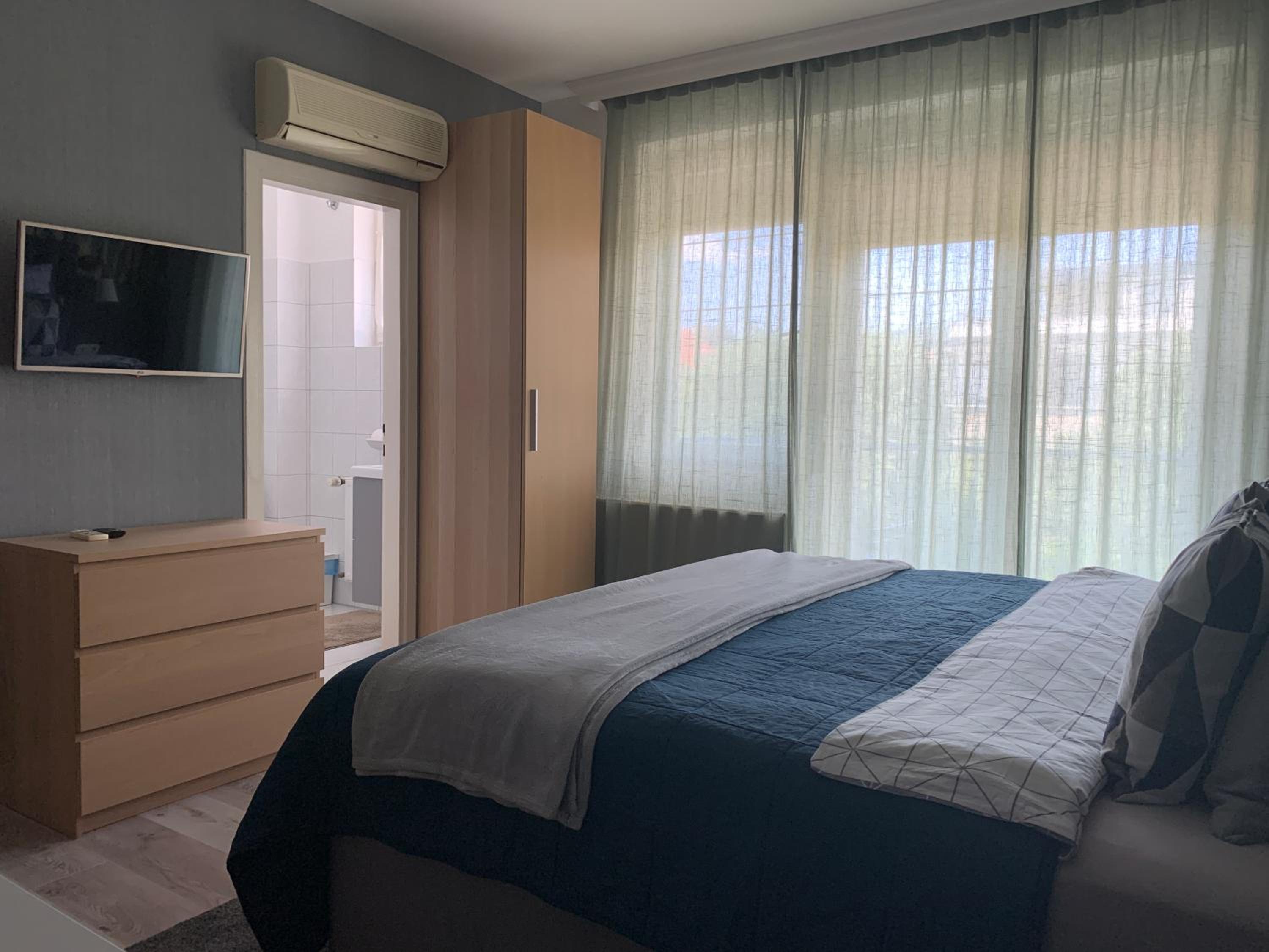 Hollik Apartmanház