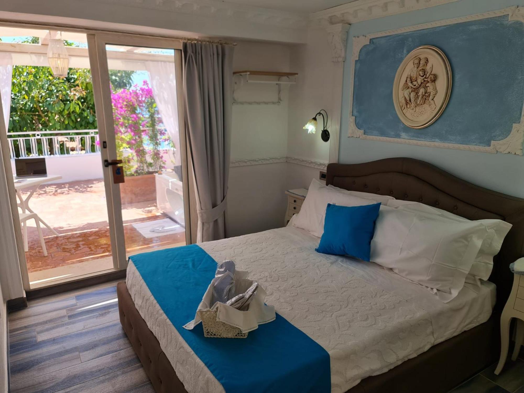 luxury B&B SUITE JACUZZI VILLA FILOMENA