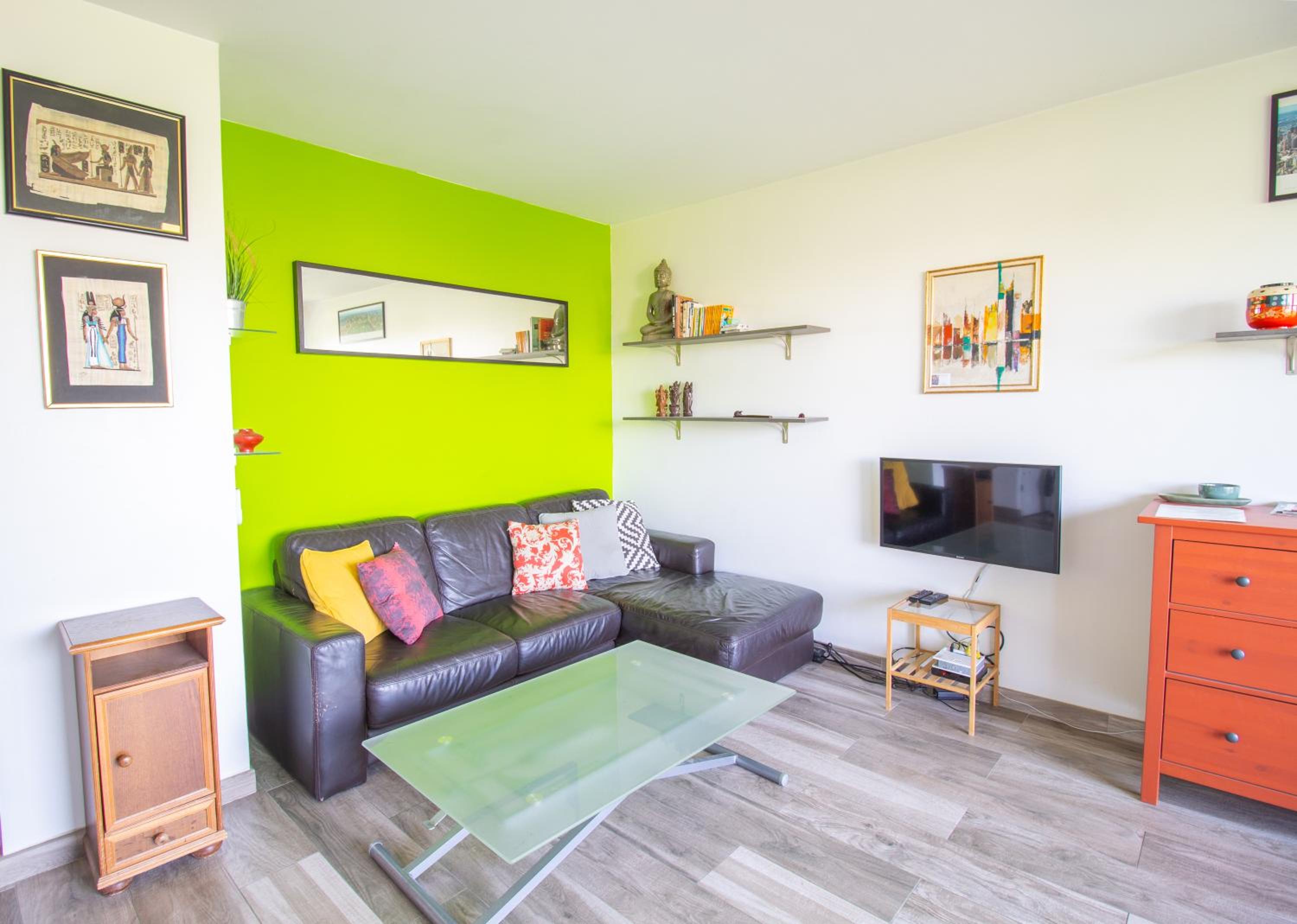 Métro 12, Stade De France, Parking, Balcon, 45m2, View,