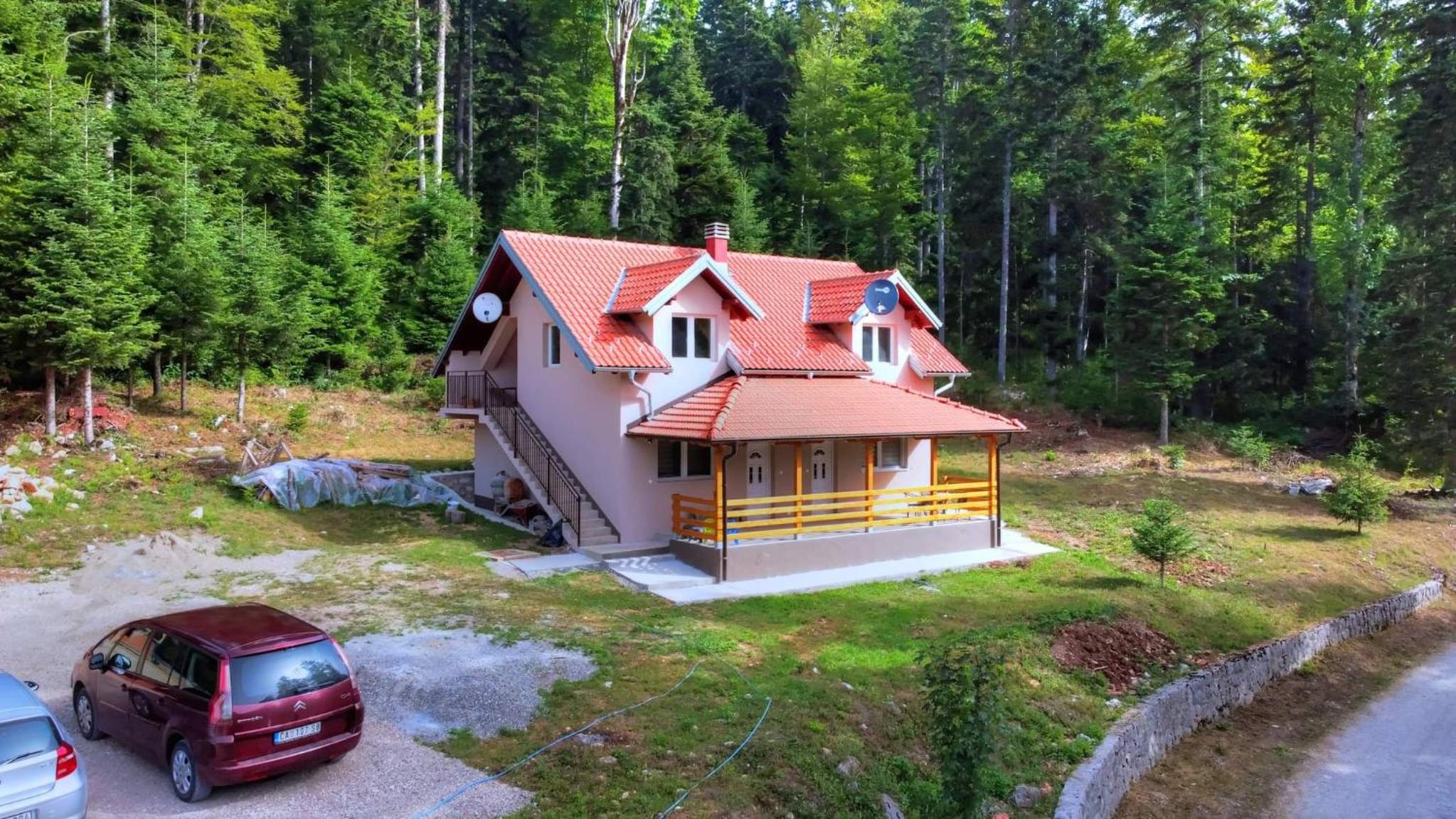 Apartmani Dobrinka i Zorka view 5