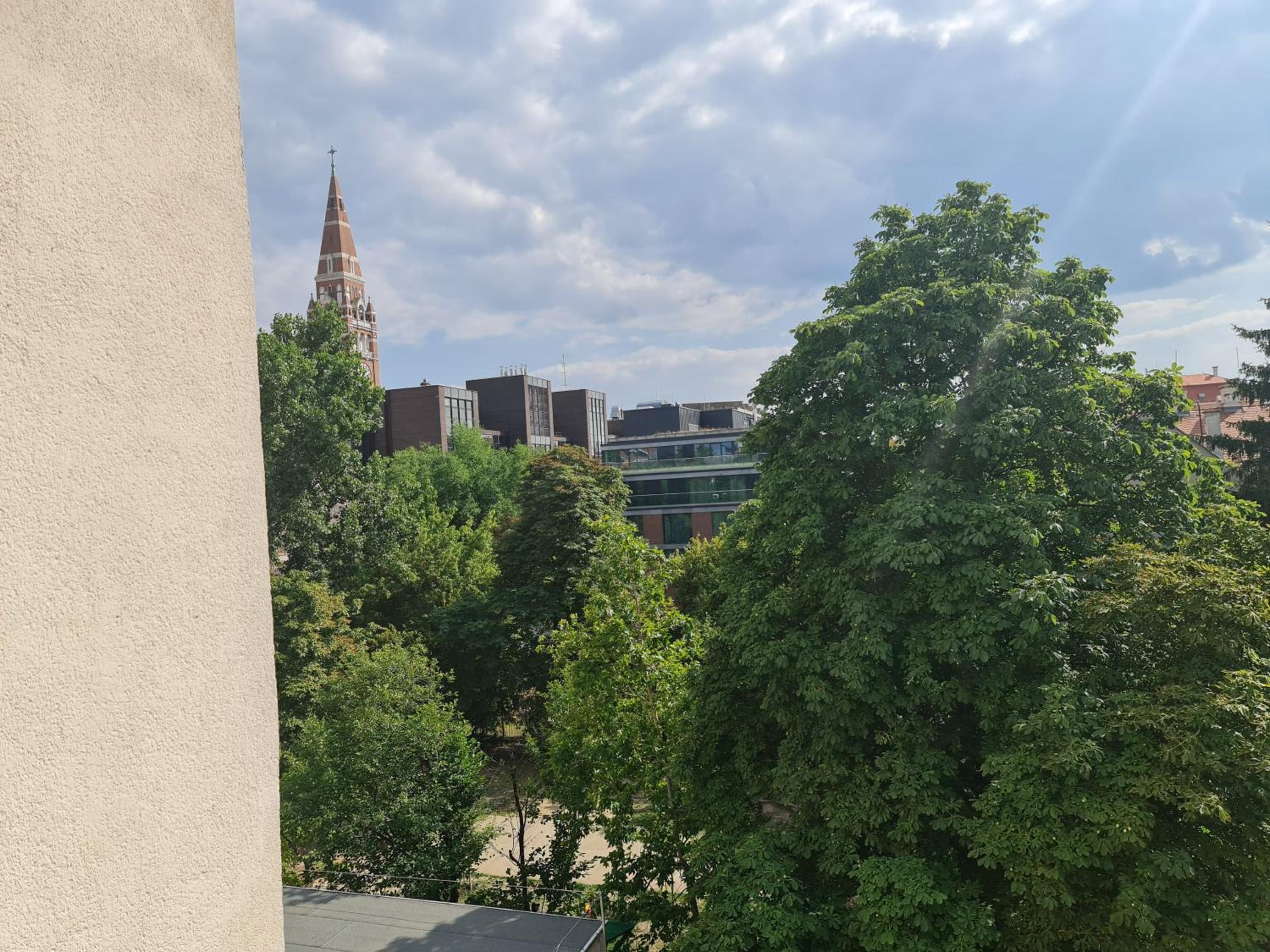 Kolibri Apartman view 4