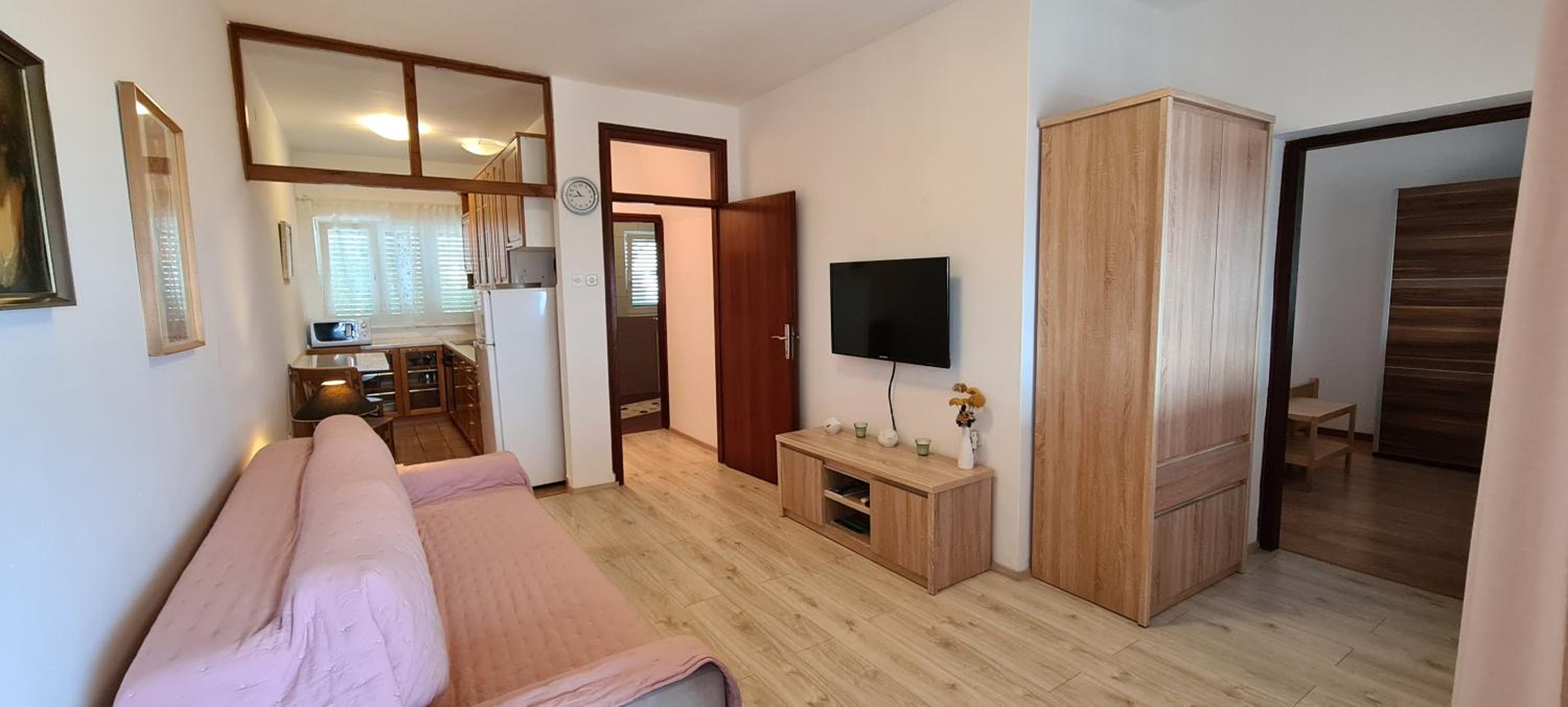 Apartments Golub view 4