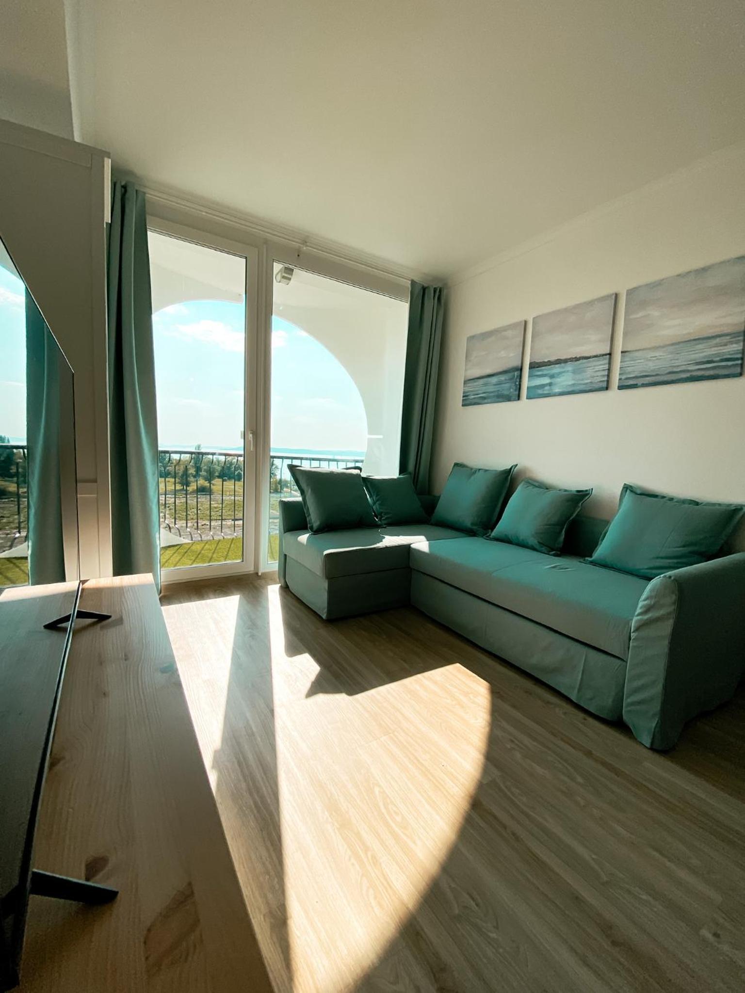 Marine Apartman By BLTN Siófok view 4