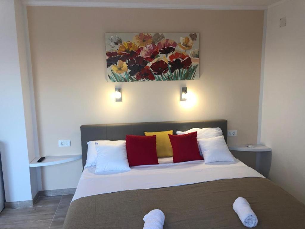 Room ALFA