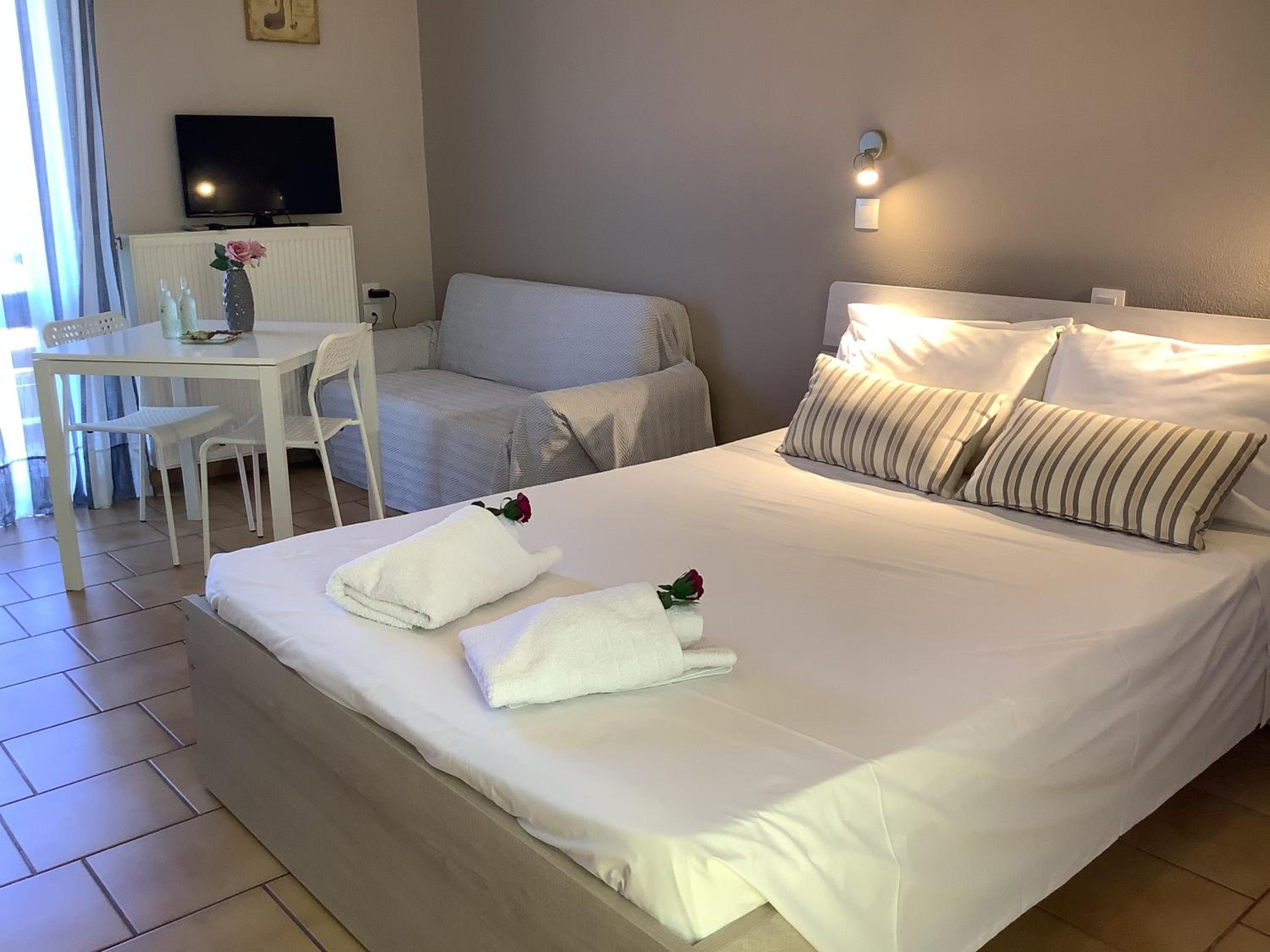 Piccolo Paradiso Apartments