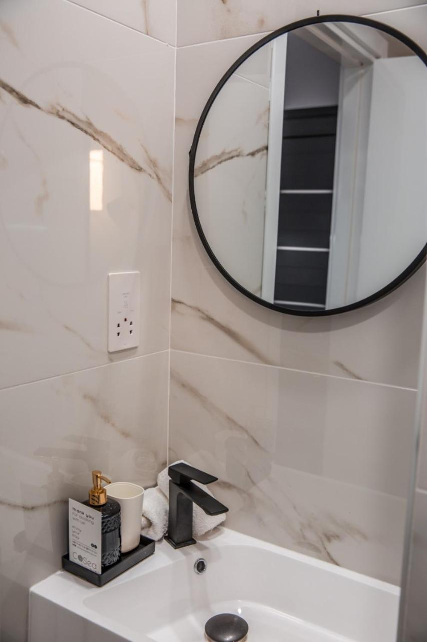 COSea Living: SeaSide Elegant Suite in Harbour 112