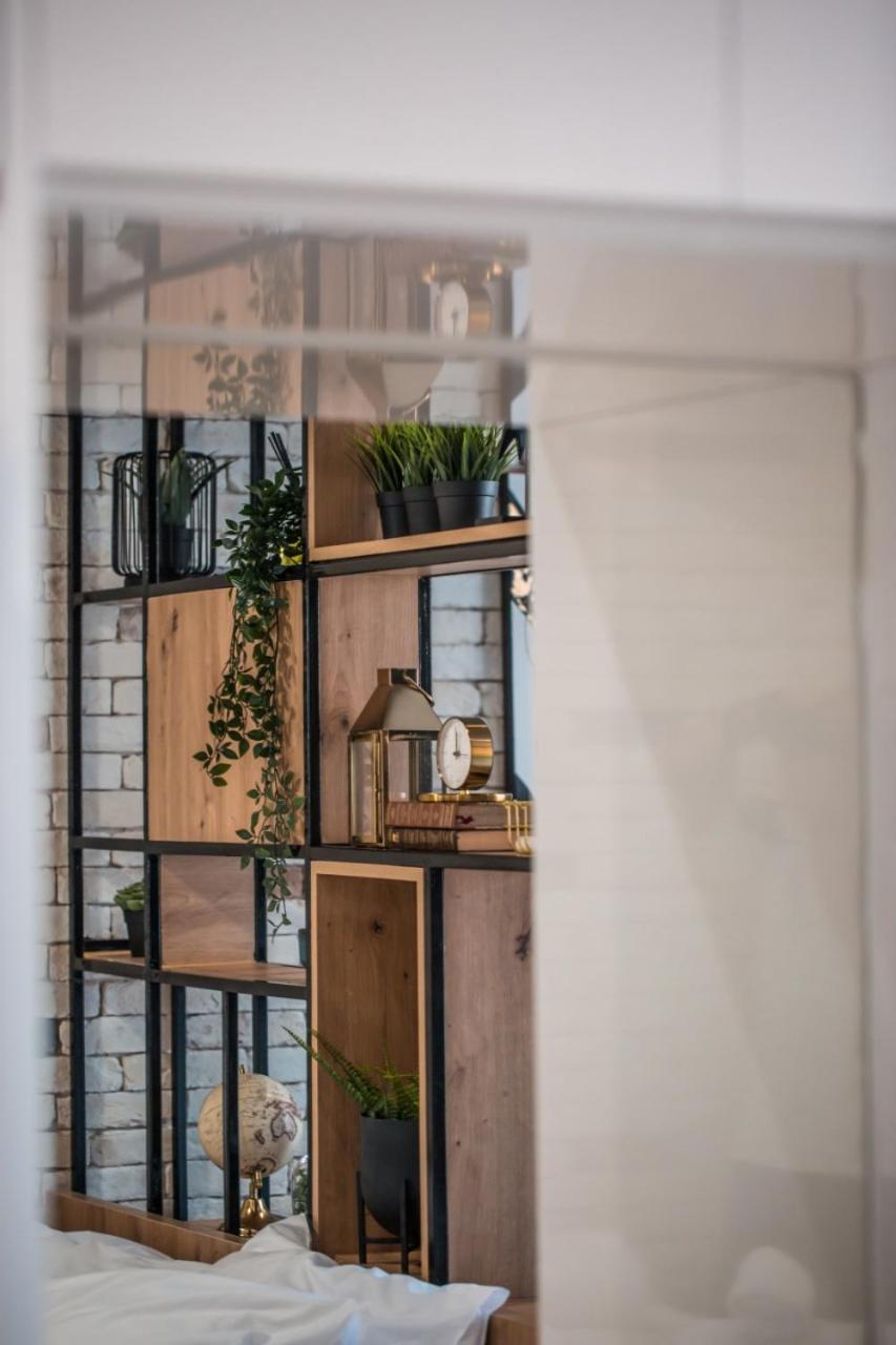 COSea Living: SeaSide Elegant Suite in Harbour 112
