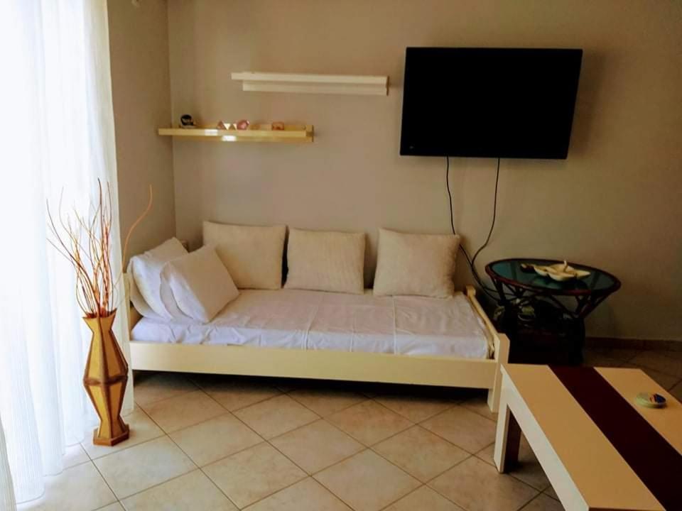 Gaus Apartment Sarande