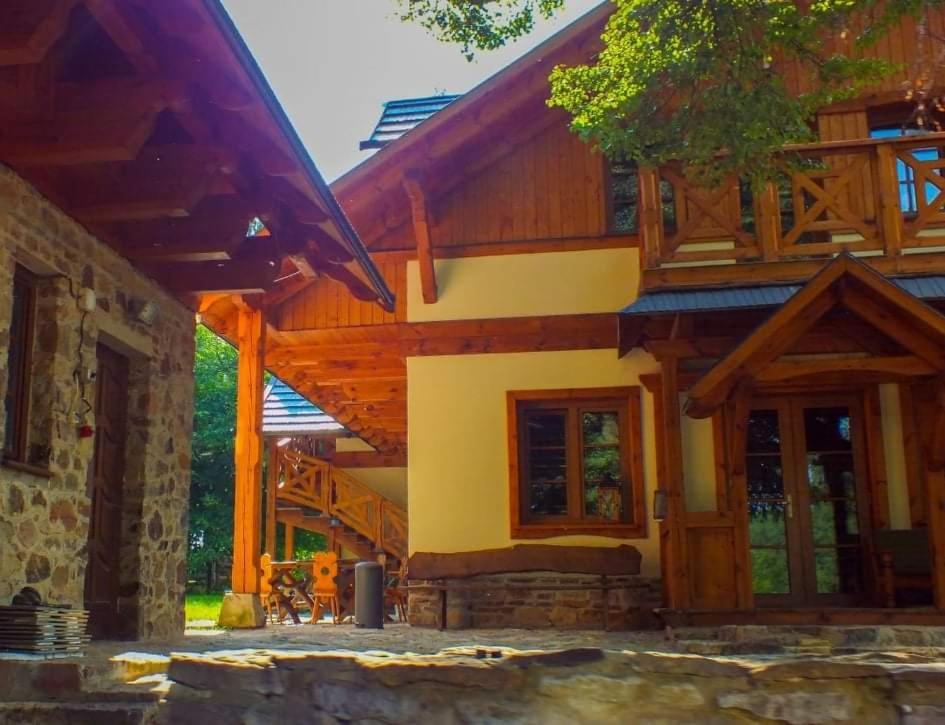 Gniazdo w Parku view 5