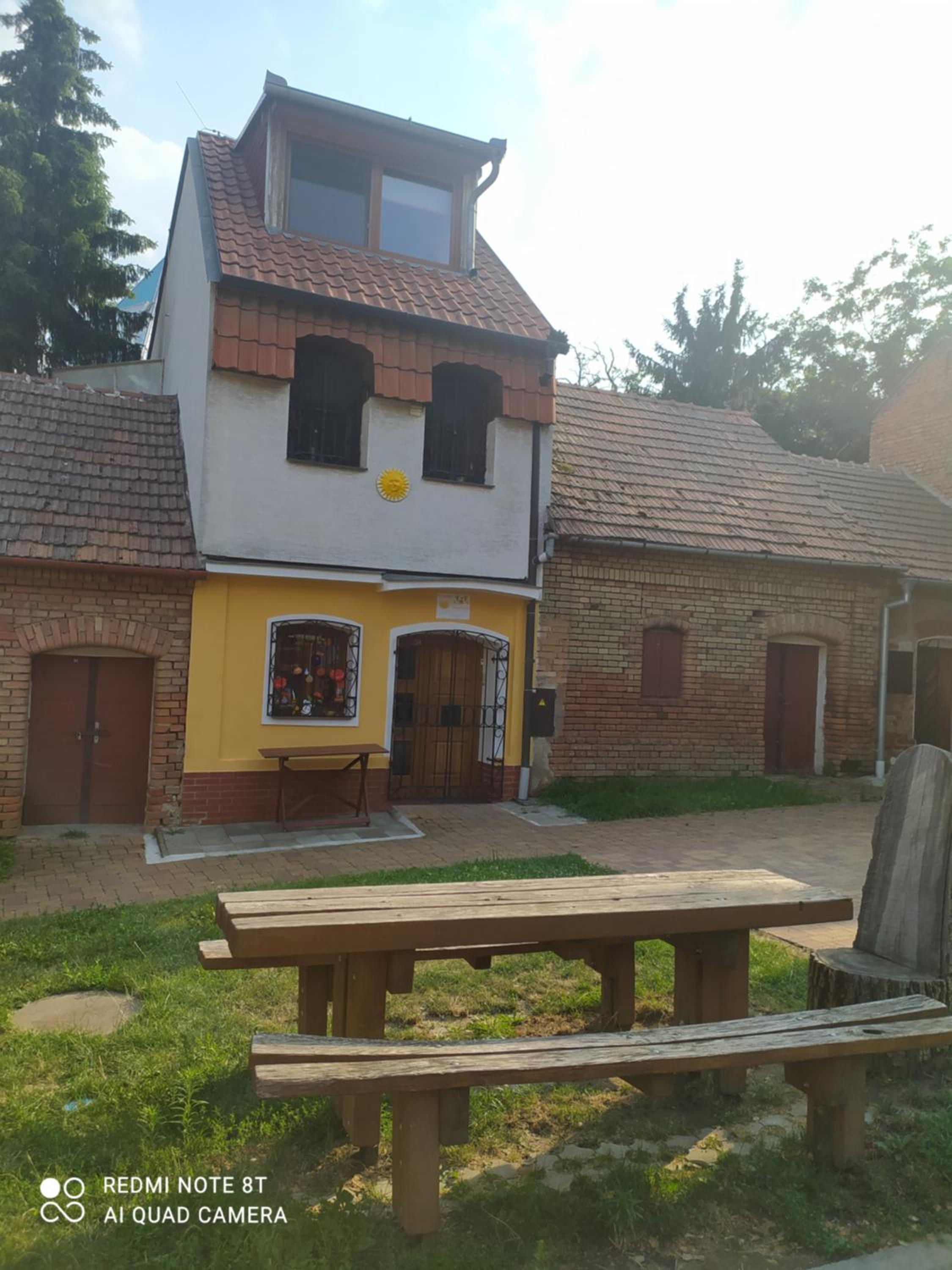 Photo 29