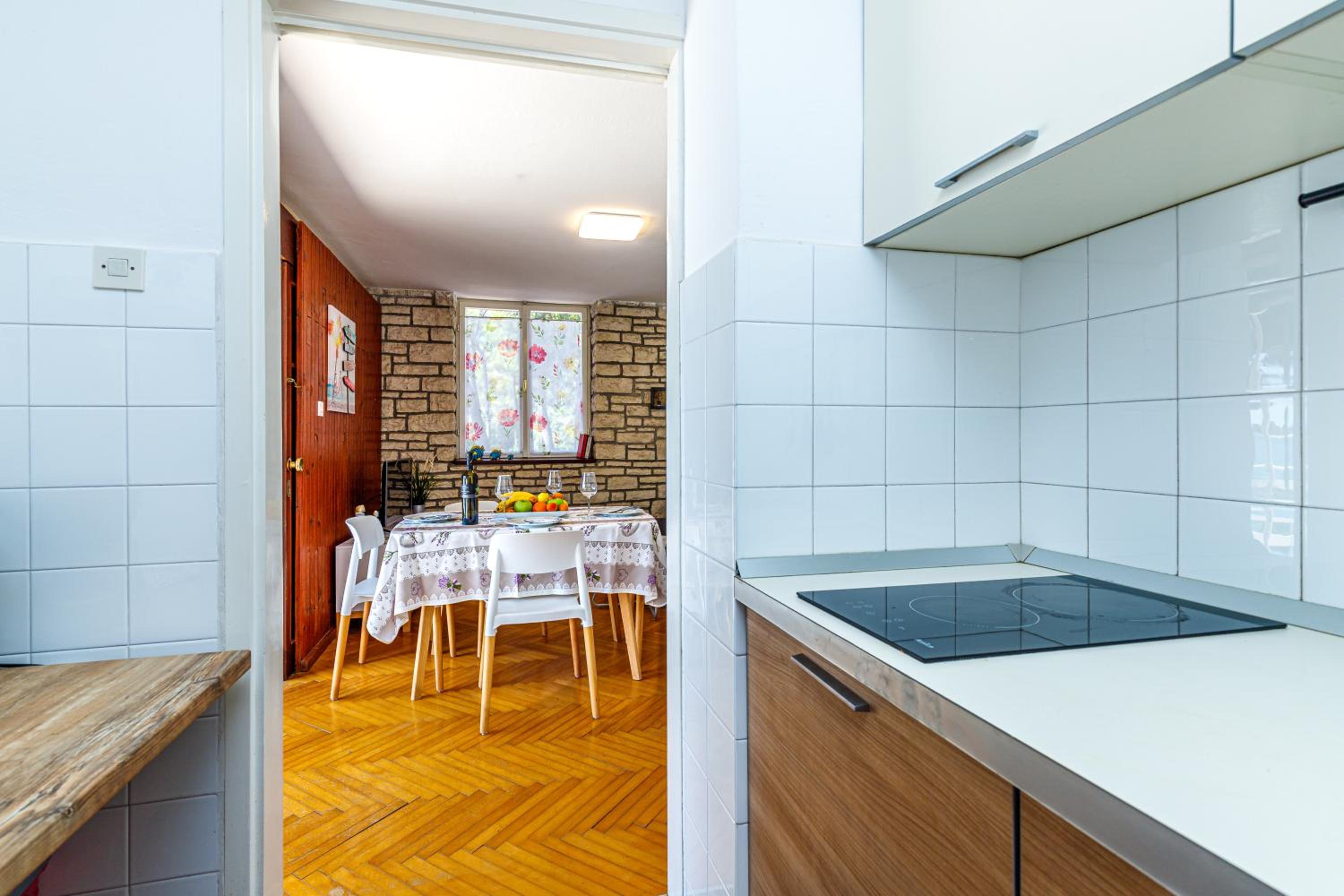 Al Mare Apartments