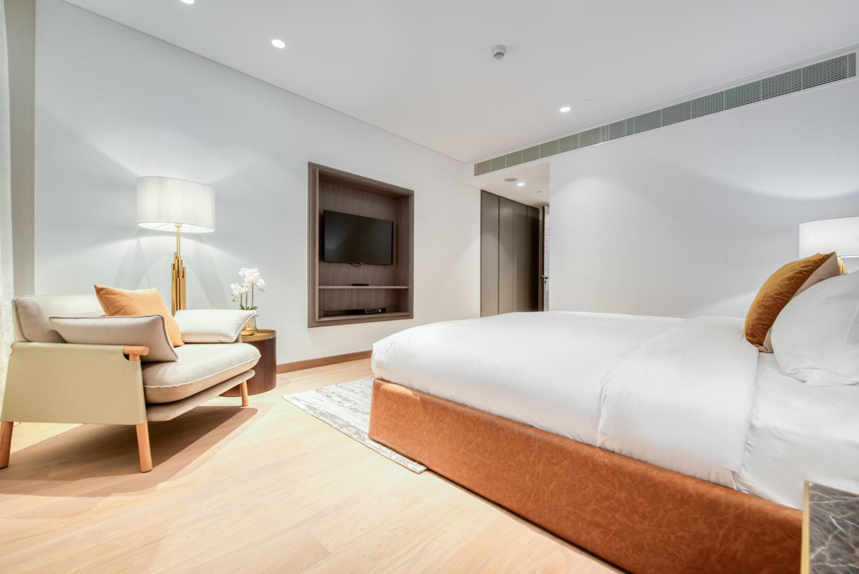 Palm Jumeirah Luxury Apartments by Propr
