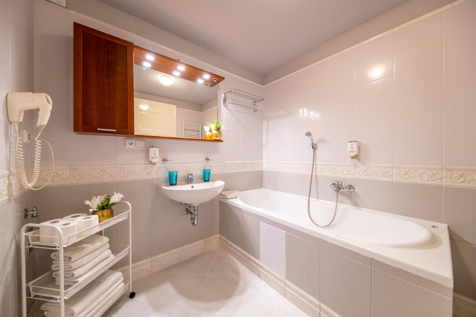 Lovely Prague Apartments - Truhlářská