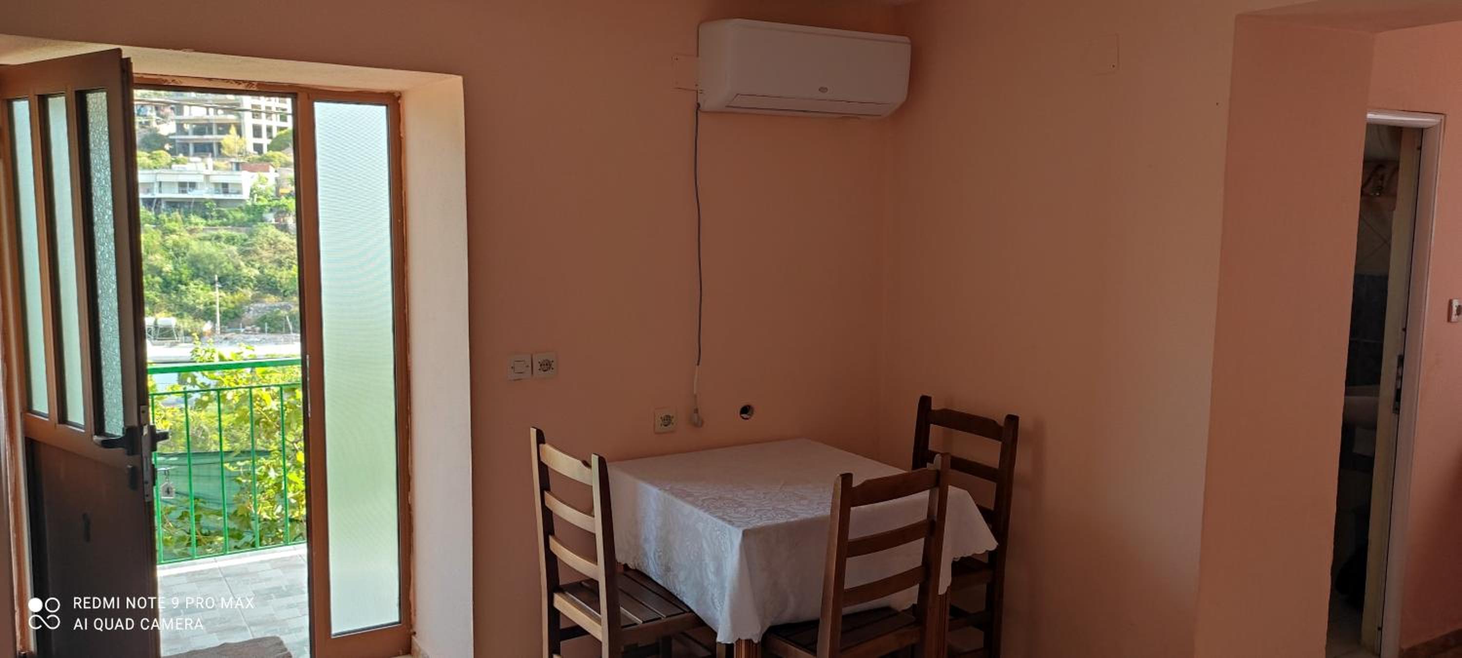 Amalias room
