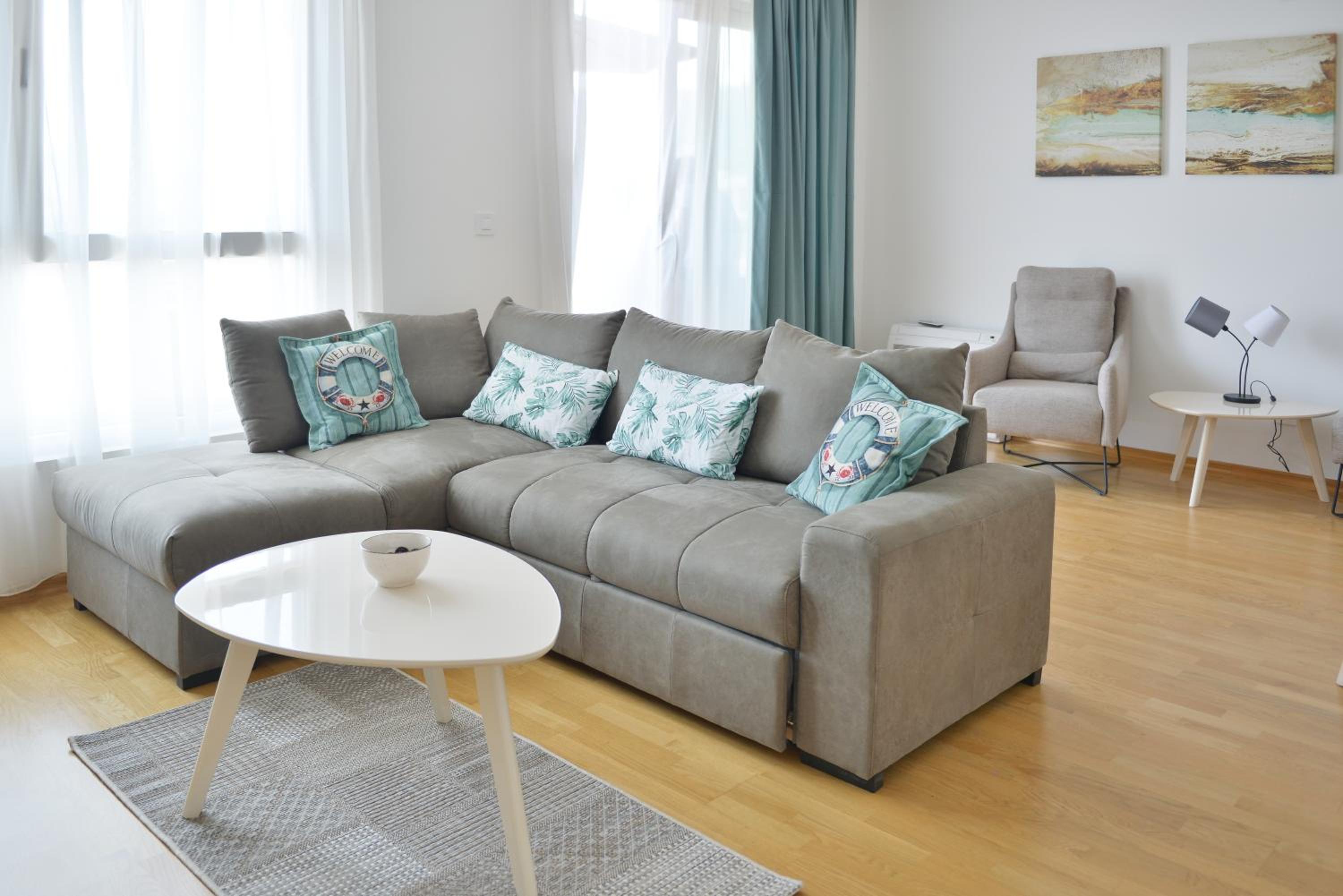 Tramonto Onebedroom apartment with sea view in Becici photo 3