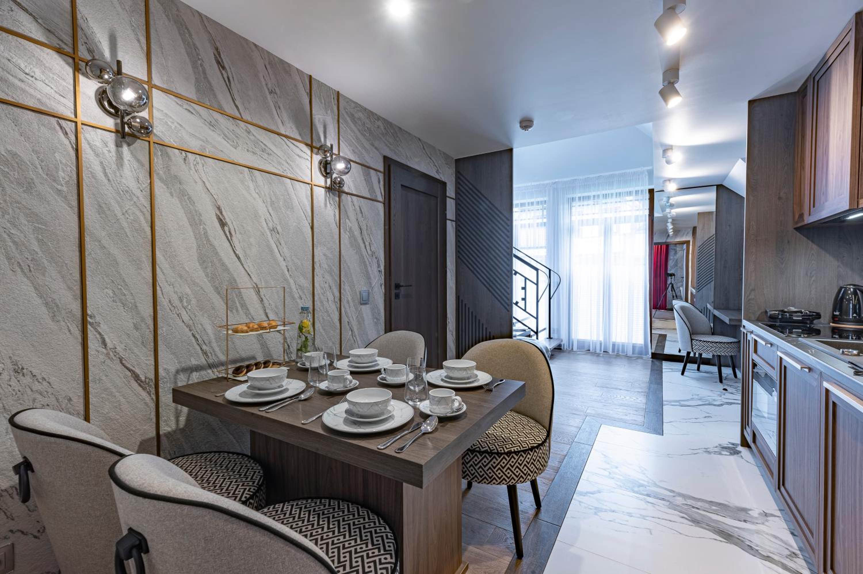 Park Residence Apartments by Nosalowy view 3