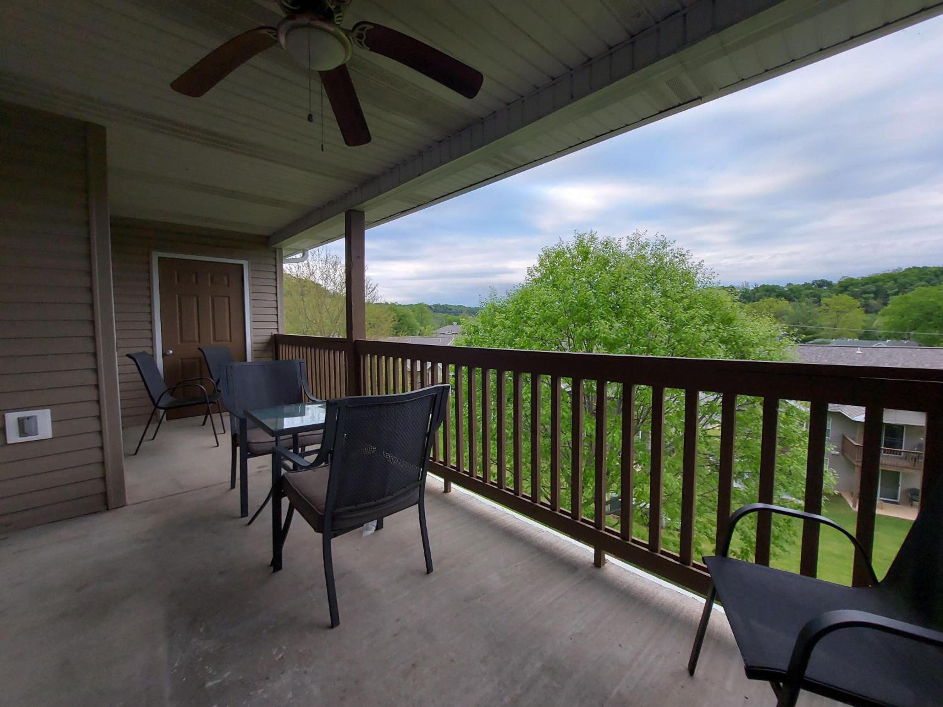 Placid Place - Walk To Marina - Fishing - Stylish - Boat Rentals - Central Spot!