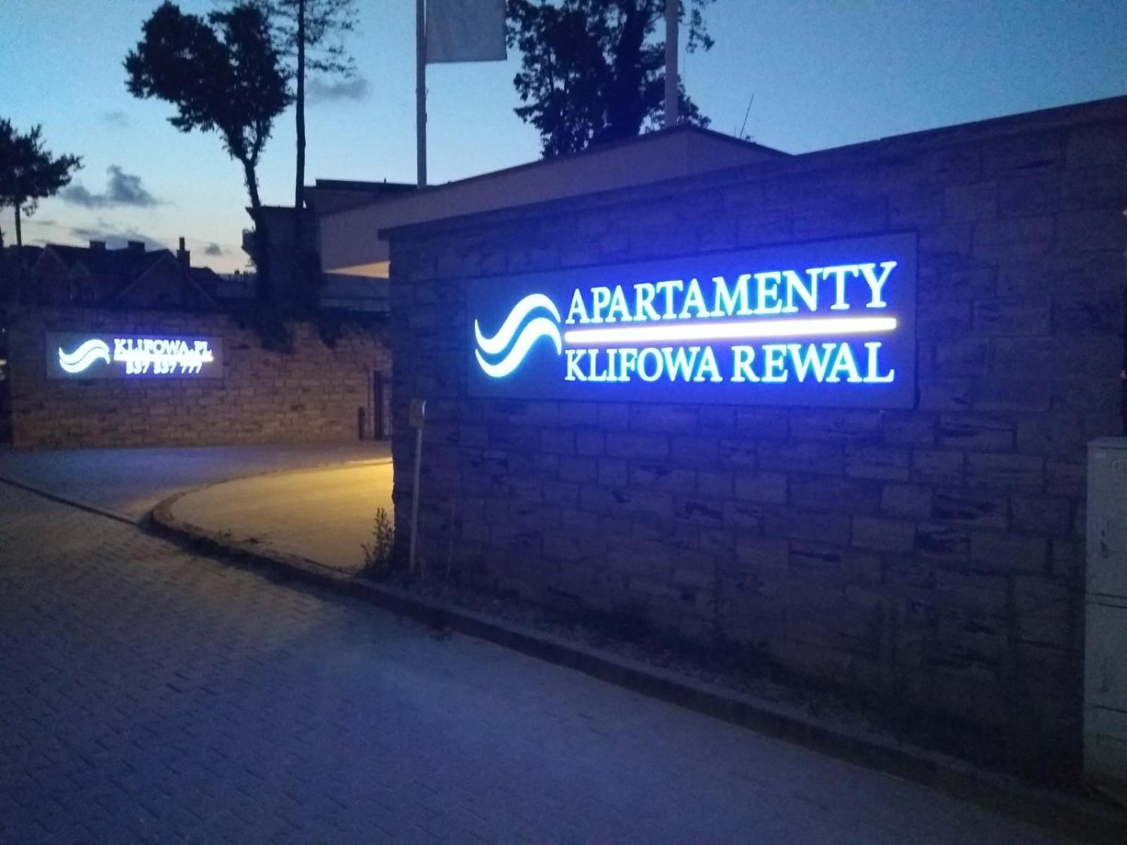 Apartament 7M z Basenem w jednym budynku Klifowa Rewal BON TURYSTYCZNY !!!
