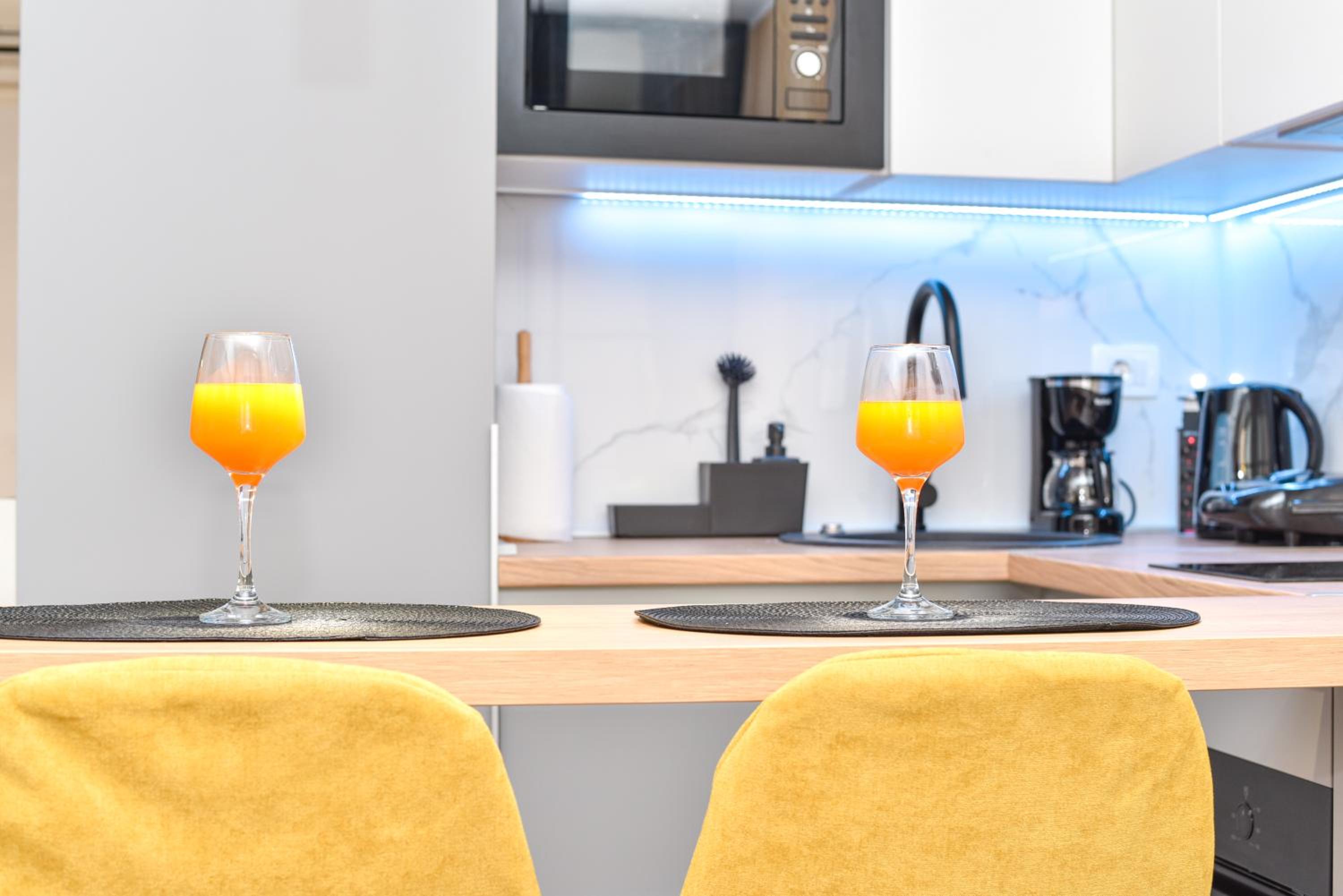 Studio apartment Bee One