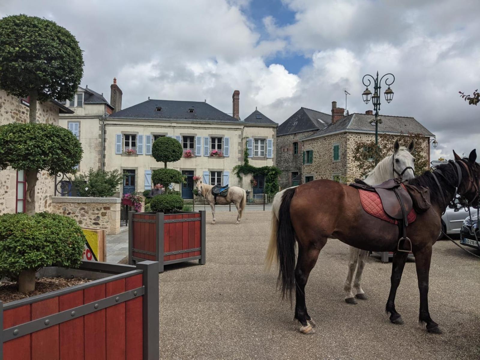 Chailland Home with a view view 4