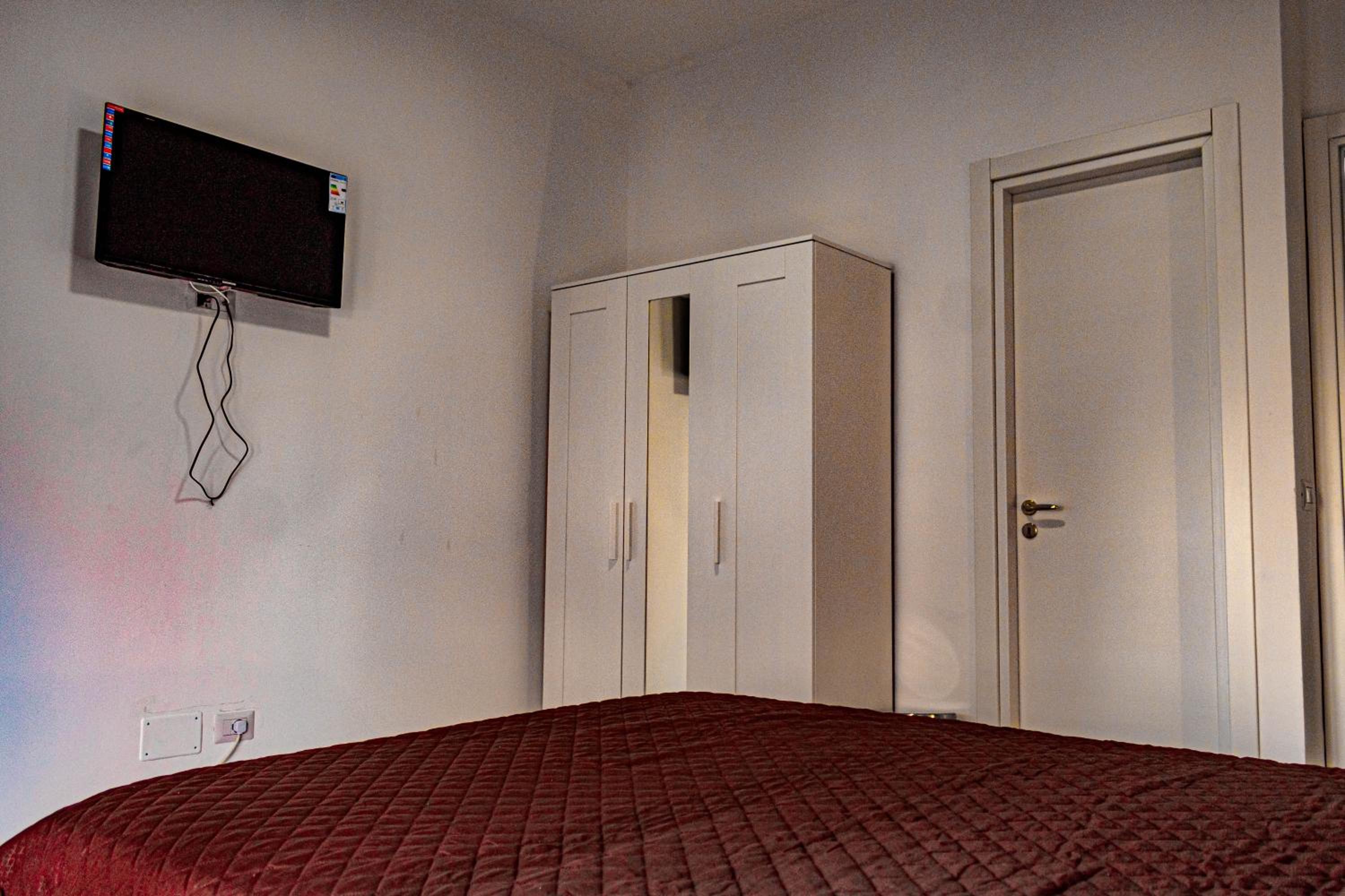 Photo 42