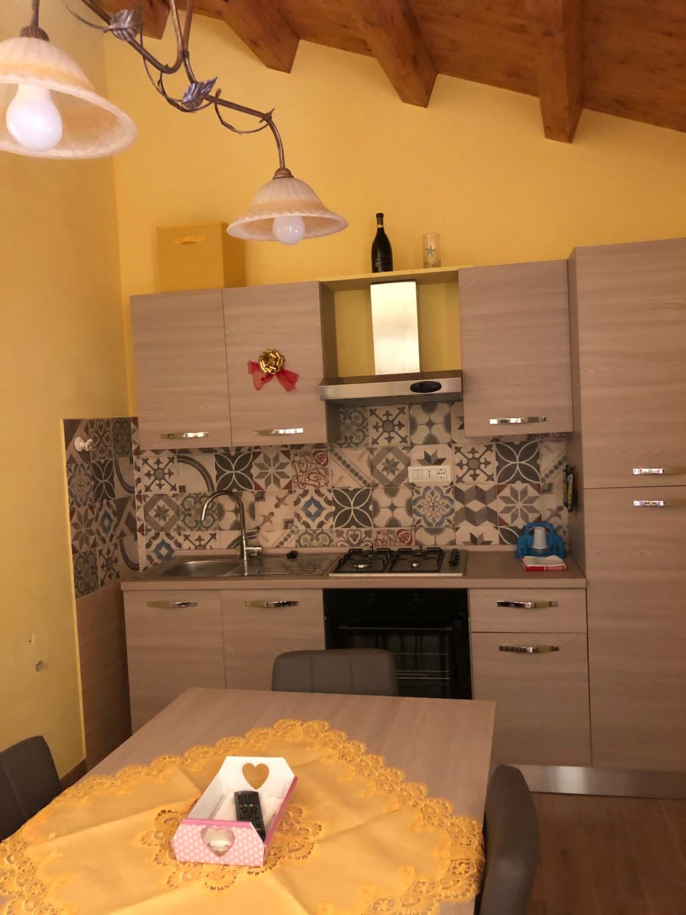 Basicò un balcone sul mare-Casa I CARRUGGI- Case vacanza Sicilia&Toscana- view 3