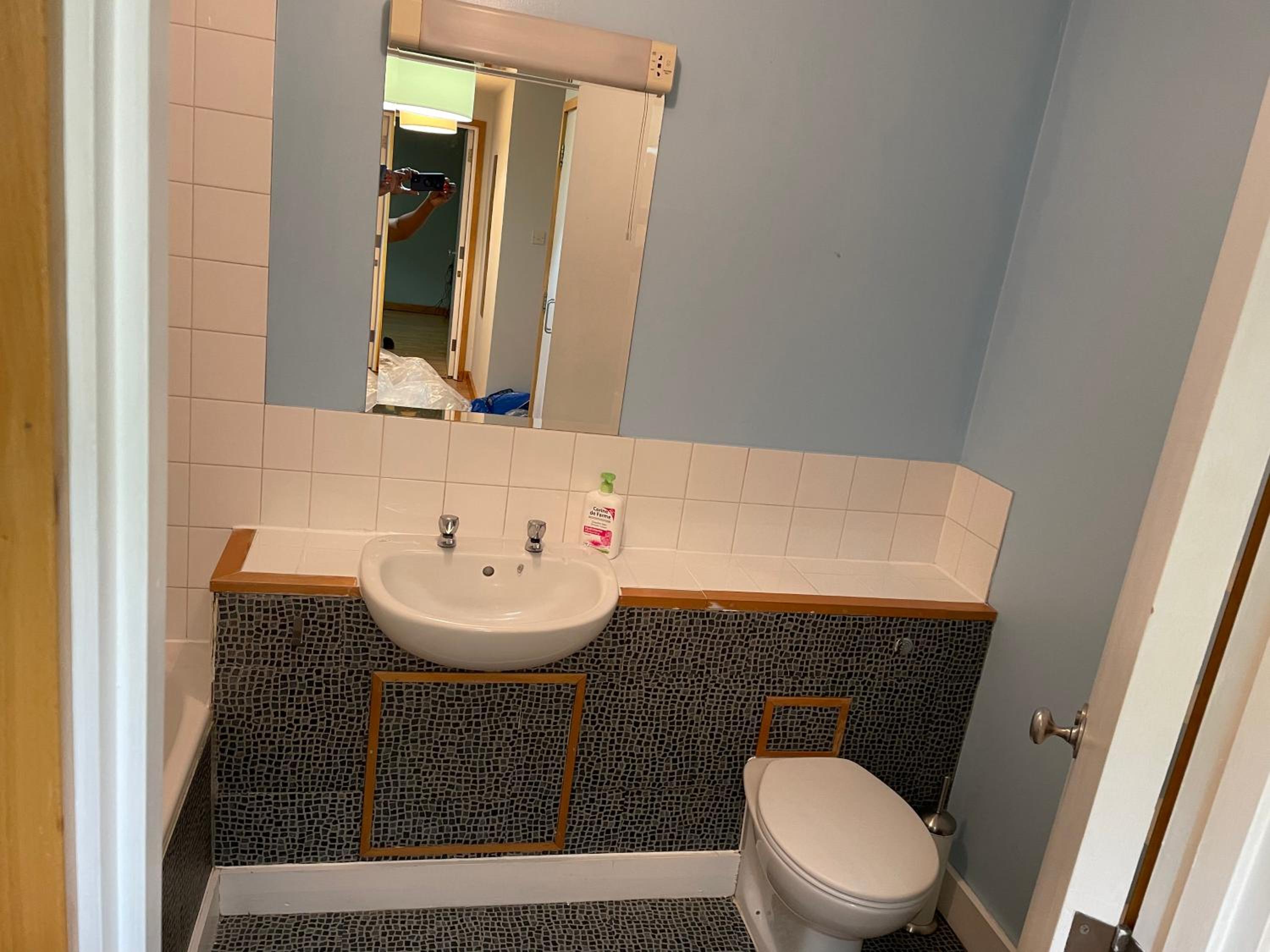 GREENWICH CENTRE NKY APARTMENT