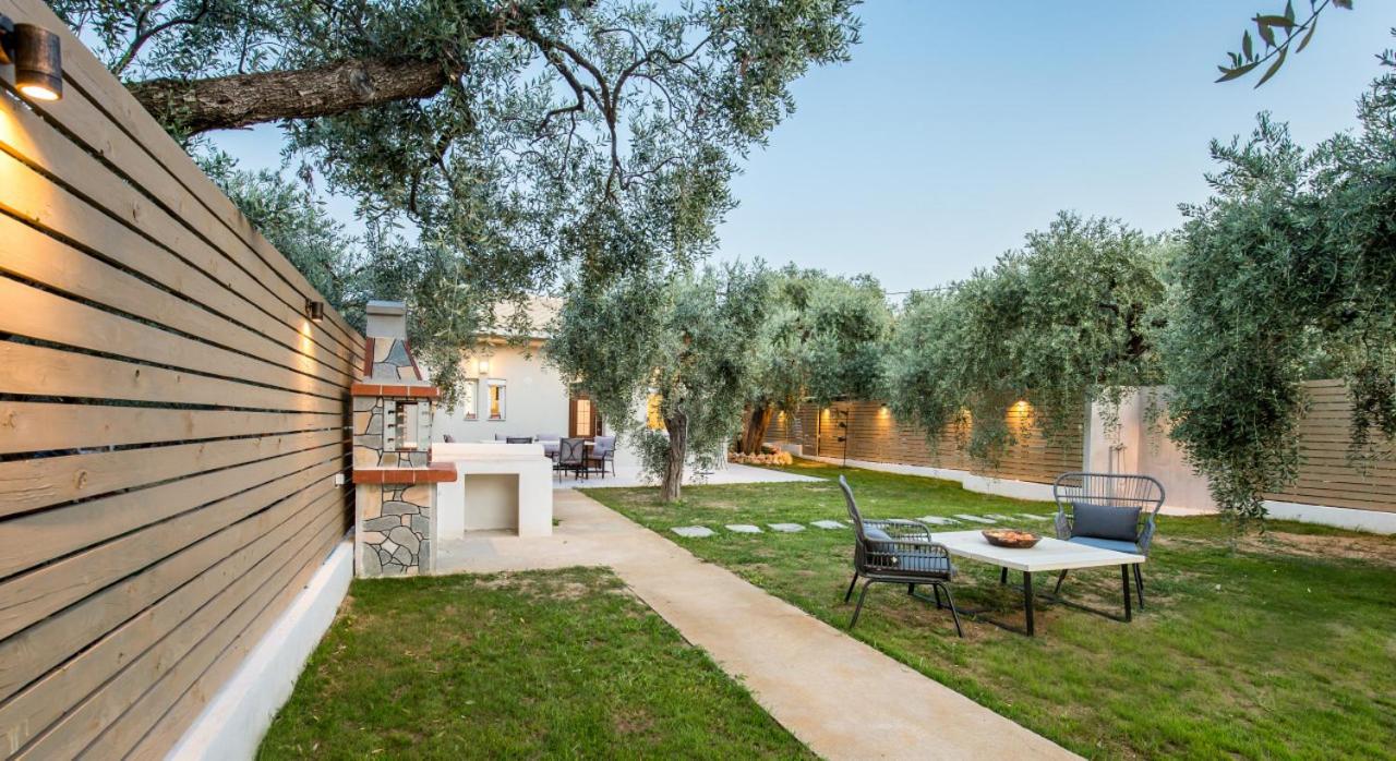 Villa 4 You Iliopetra view 4