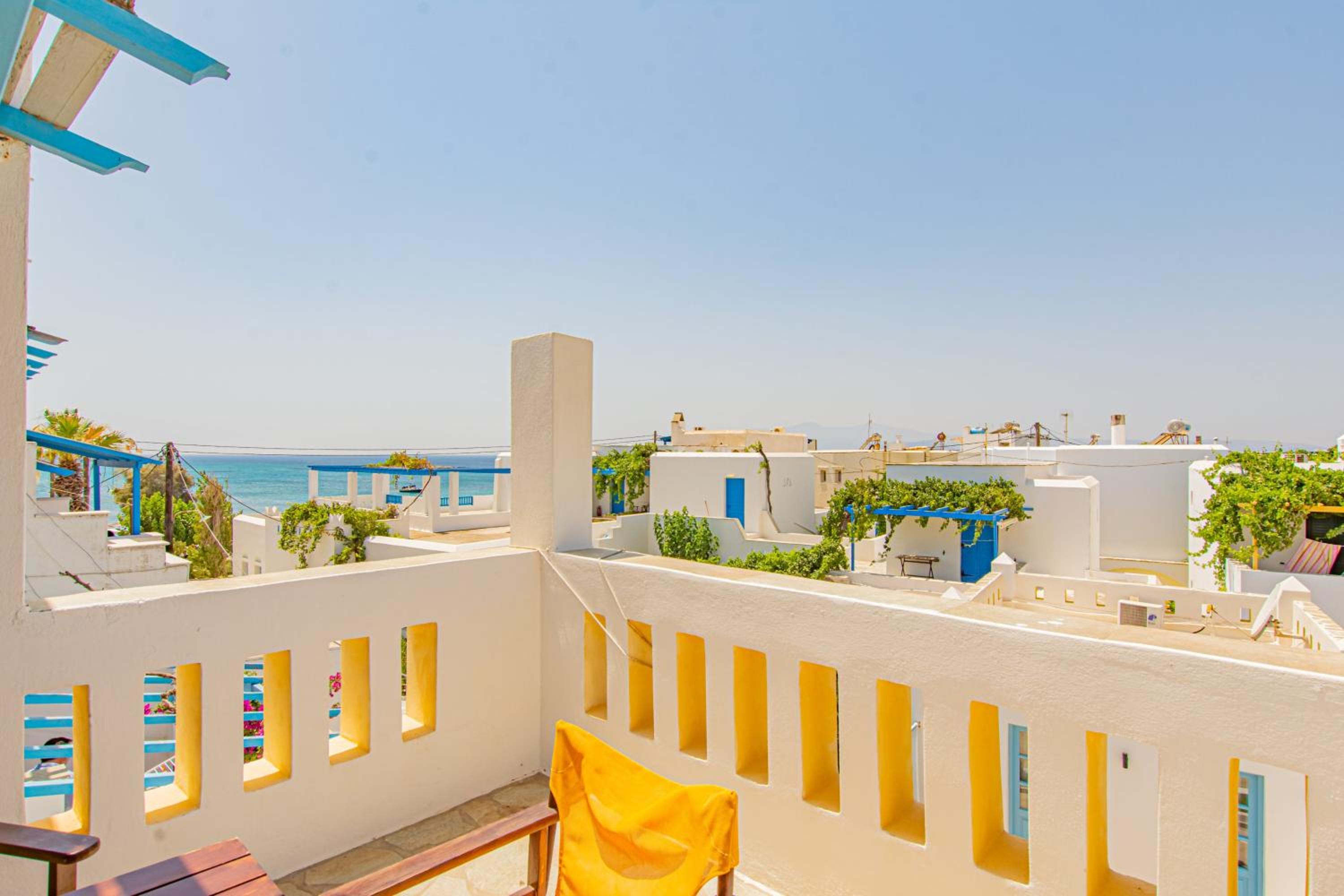 Balcony & Terrace