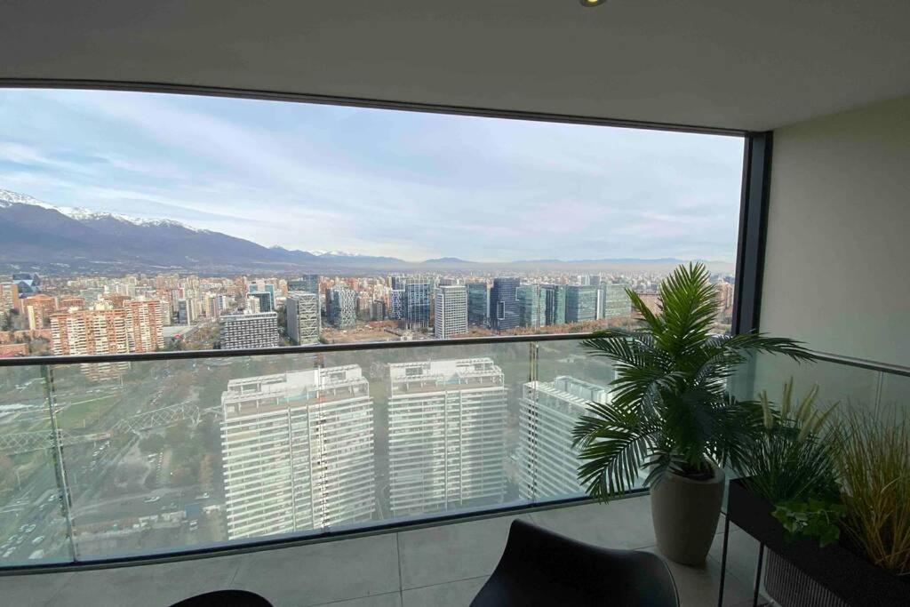 APARTMENT INCREÍBLE EN EL PISO 38, LAS CONDES, AL LADO DEL DISTRITO DE LUJO, PARQUES.