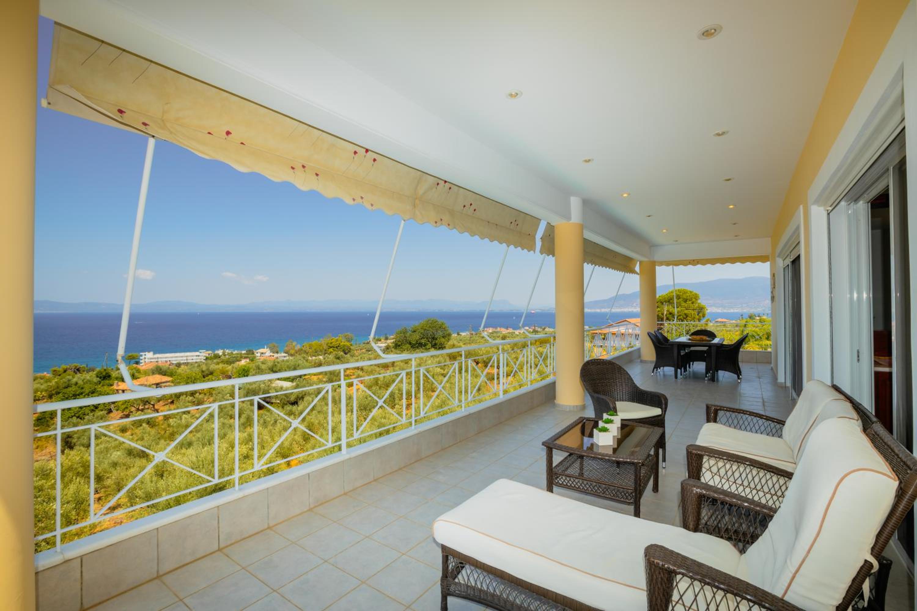 Aleka's House Hidden Pearl at Akrogiali photo 3