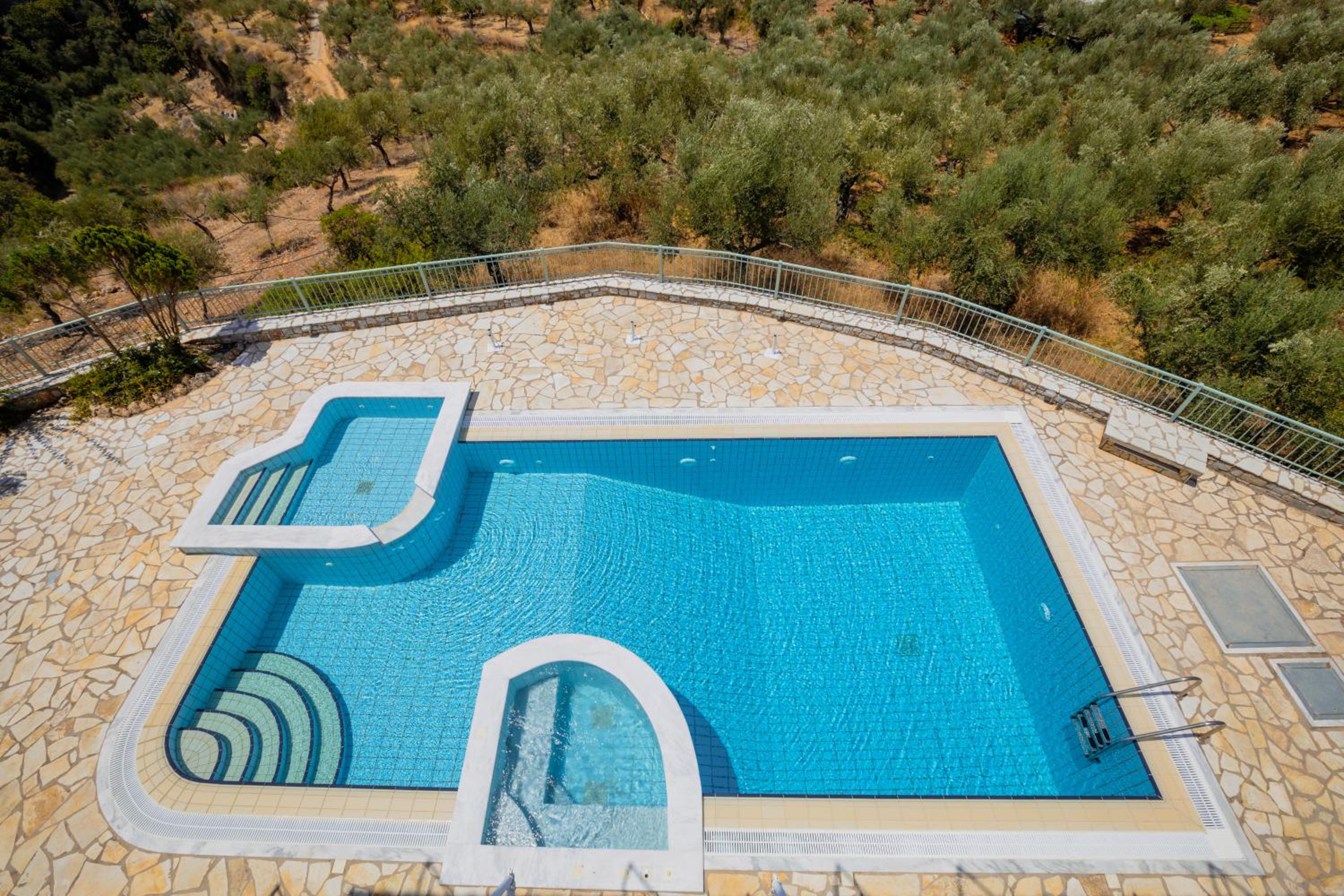 Hotel Aleka's House Hidden Pearl at Akrogiali - Image 1