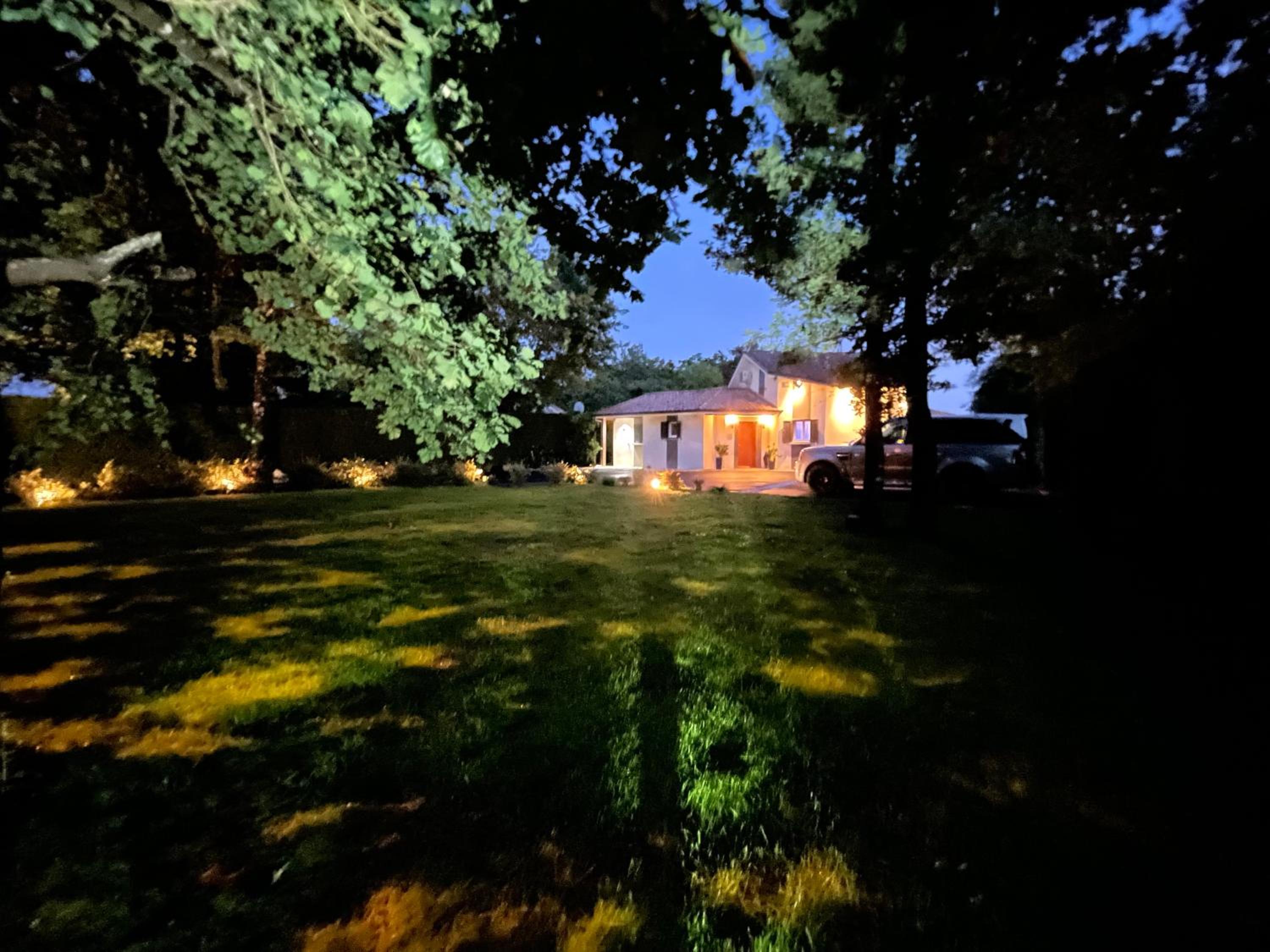 Photo 25