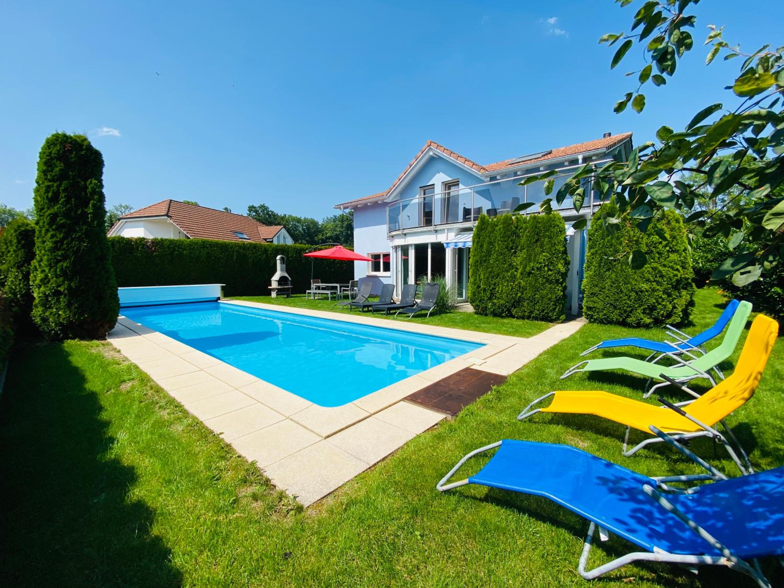 Wellness-Villa with Pool - Leon'sHolidayHomes view 2