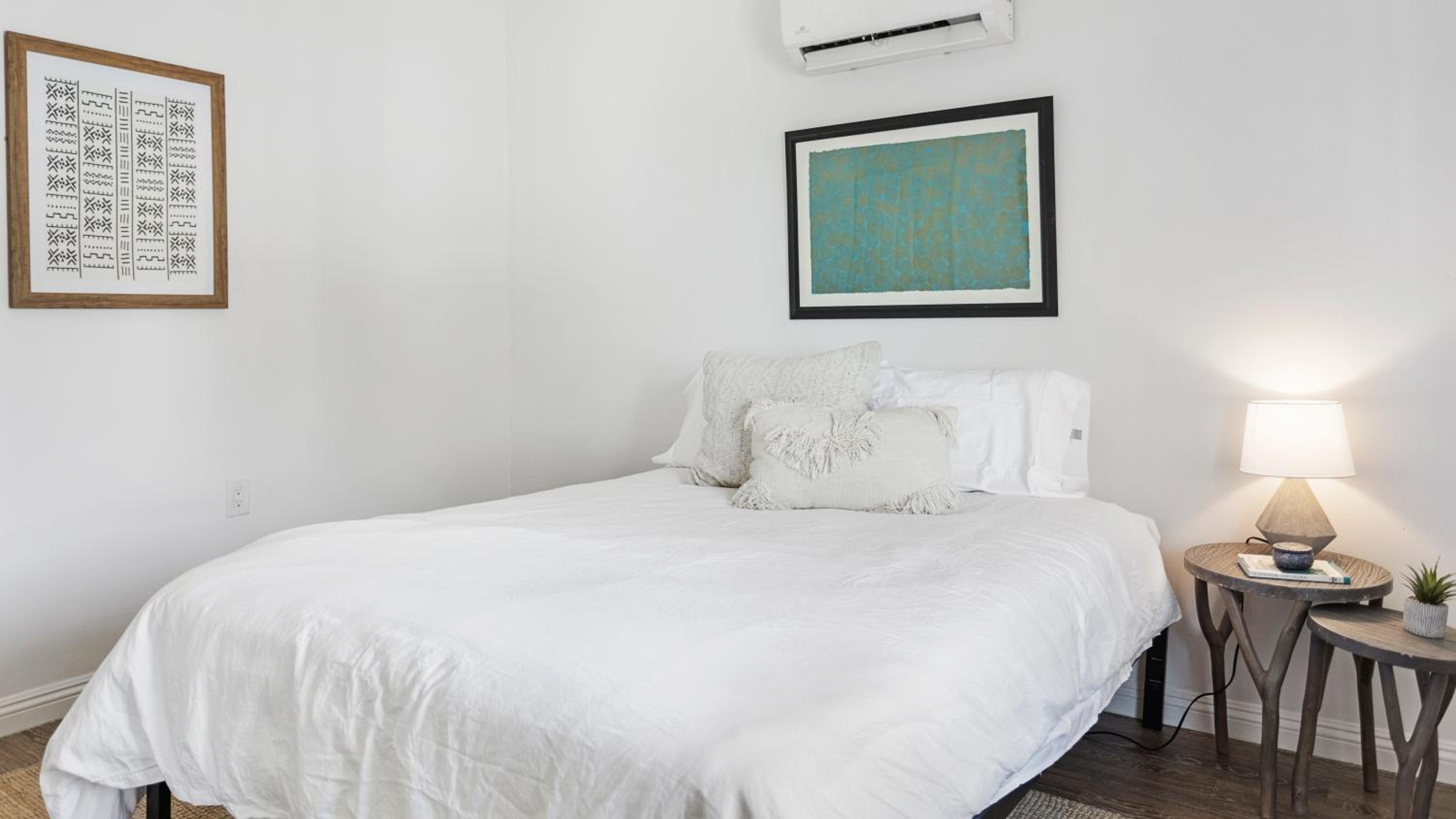 4BR Bungalow in Echo Park — Los Angeles photo 4