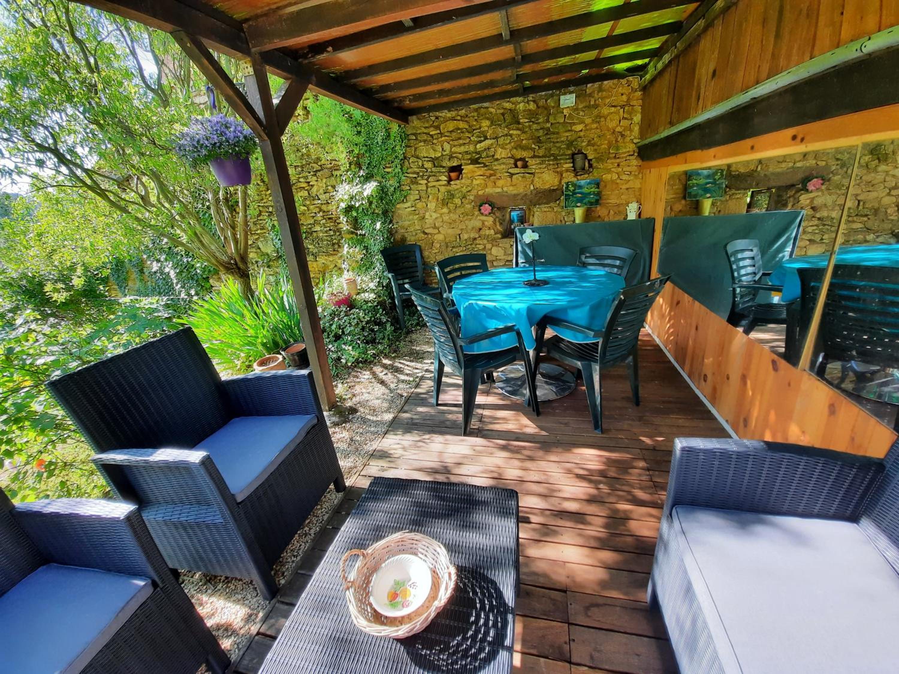 Le Logis des 3 Coeurs chambre Aeiou view 3