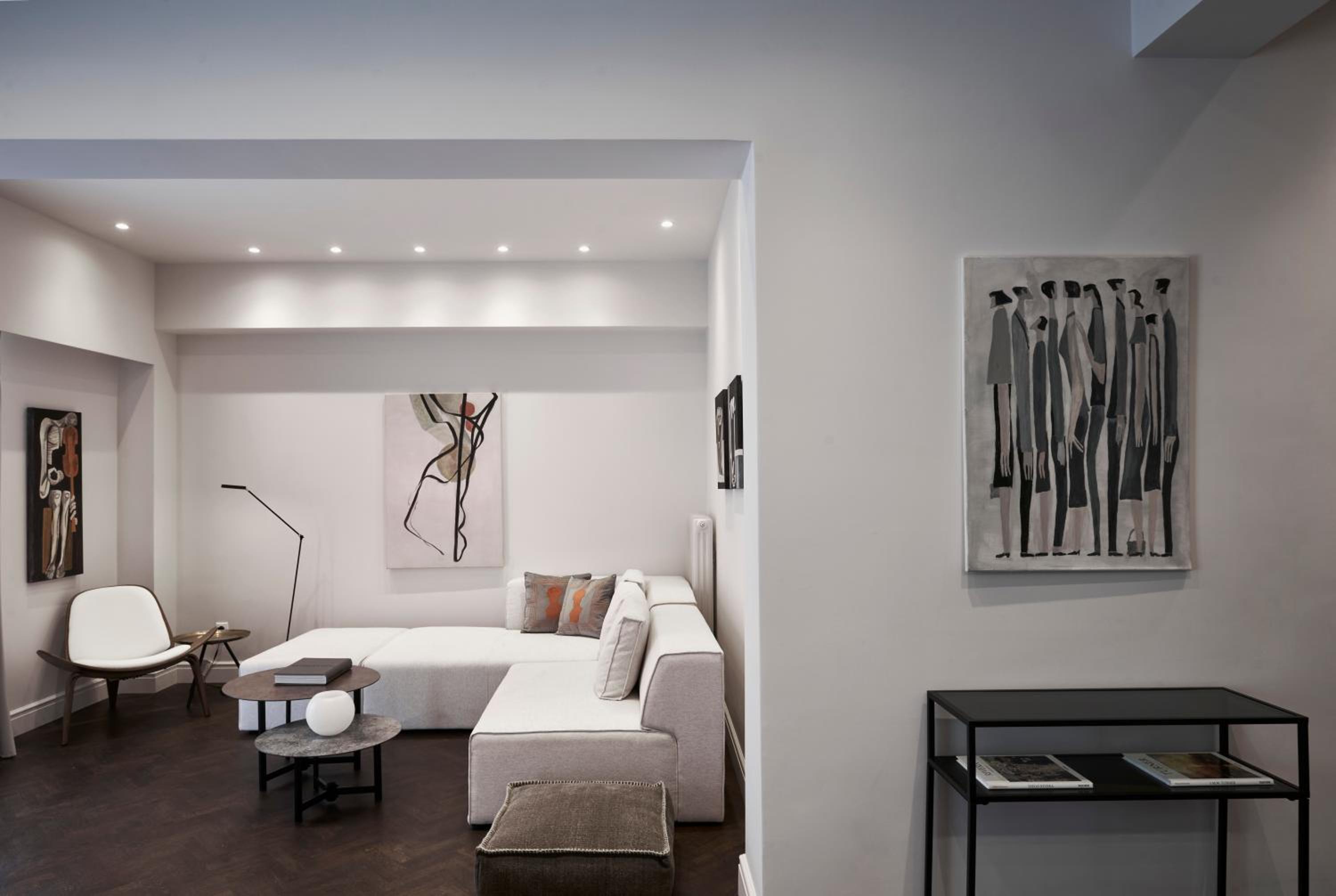 Patriarchou 4bd Art Deco Penthouse