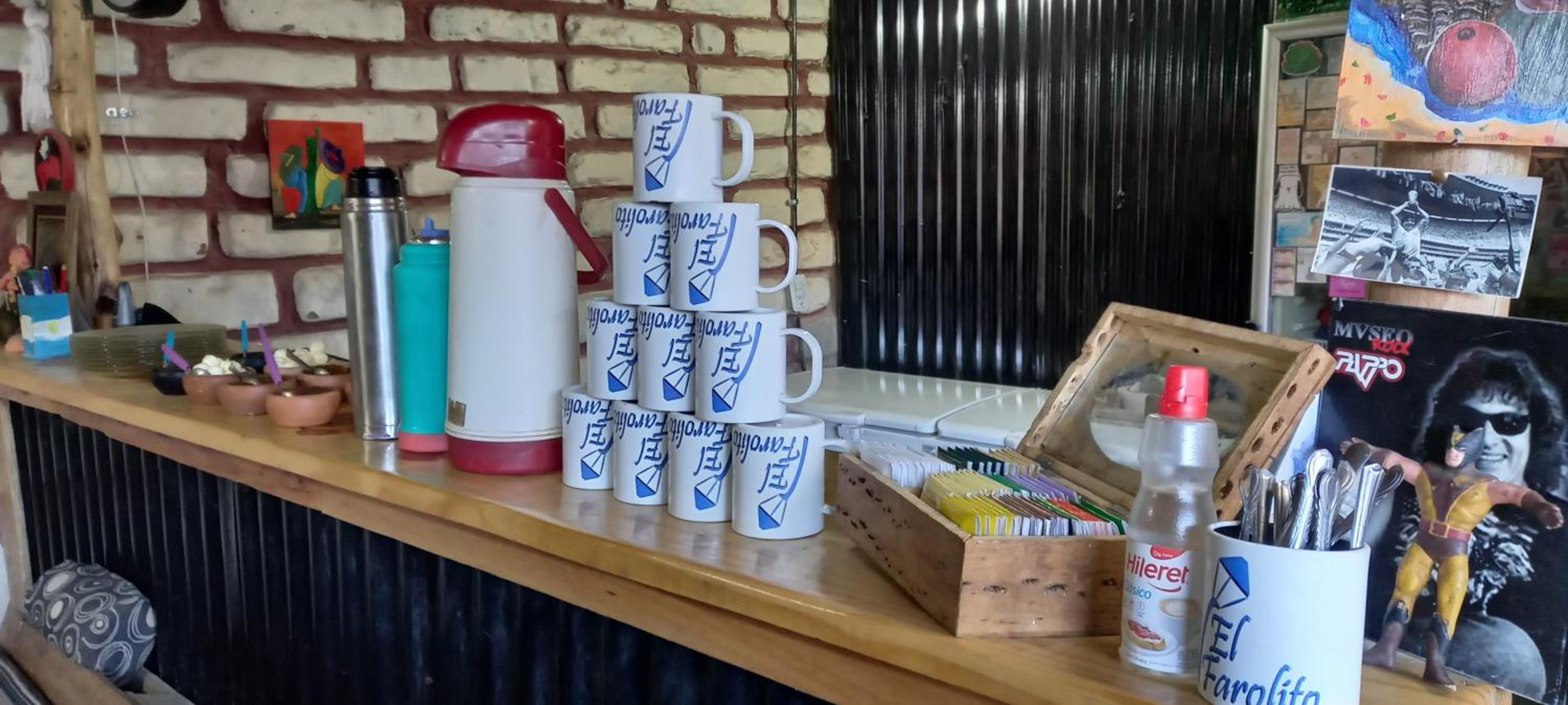 El Farolito Hostel