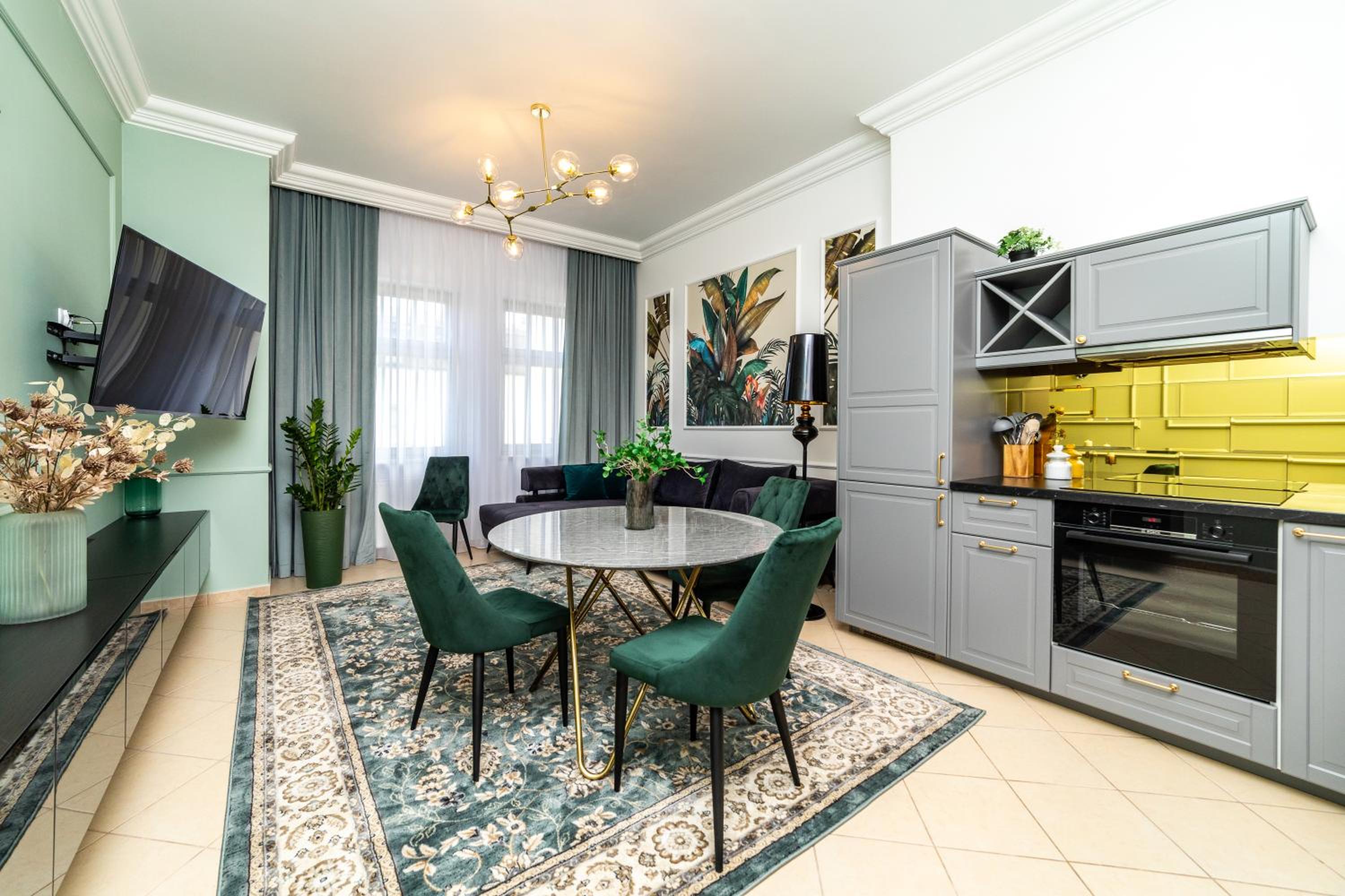 Trzy Gracje - Monte Cassino by OneApartments