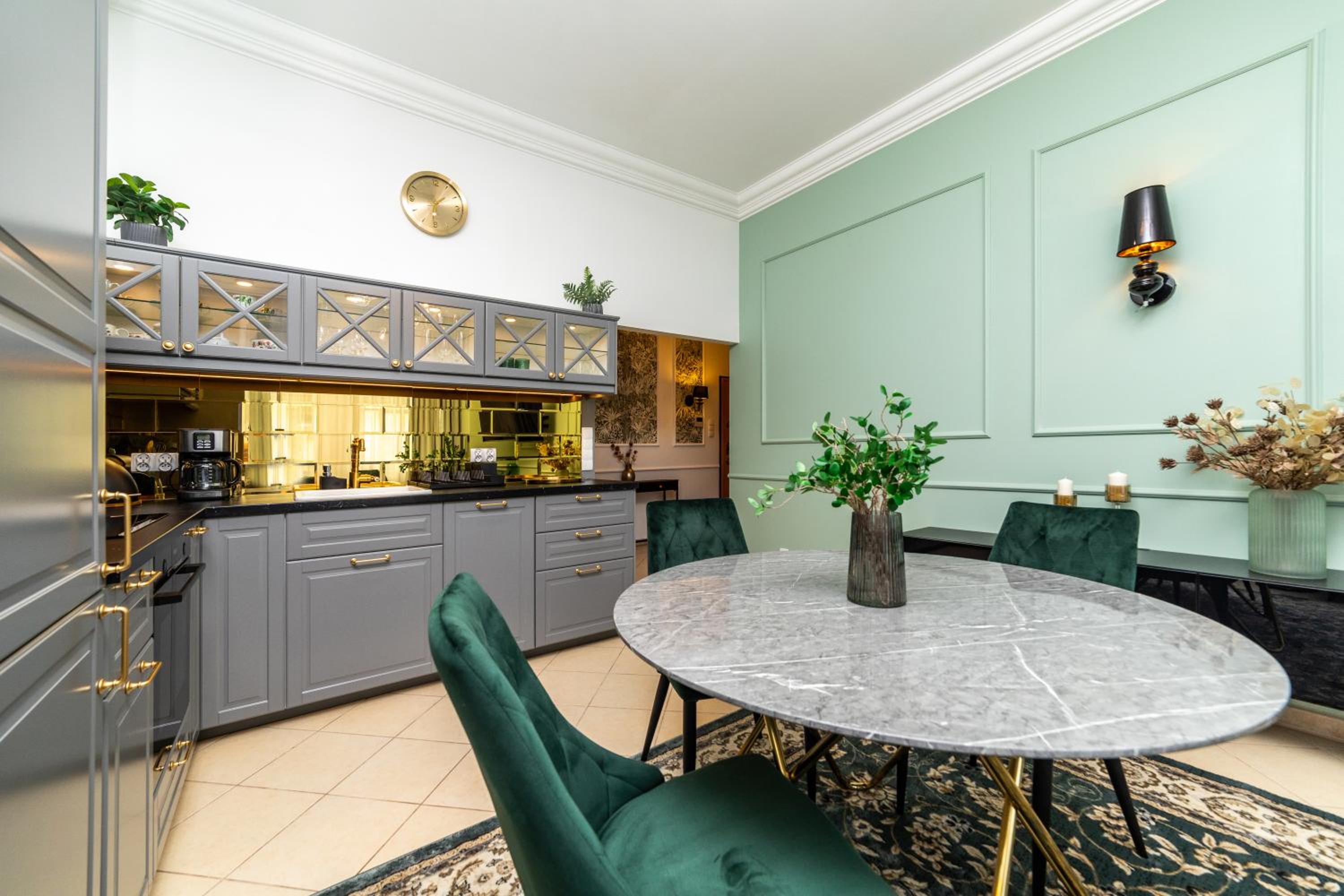 Trzy Gracje - Monte Cassino by OneApartments