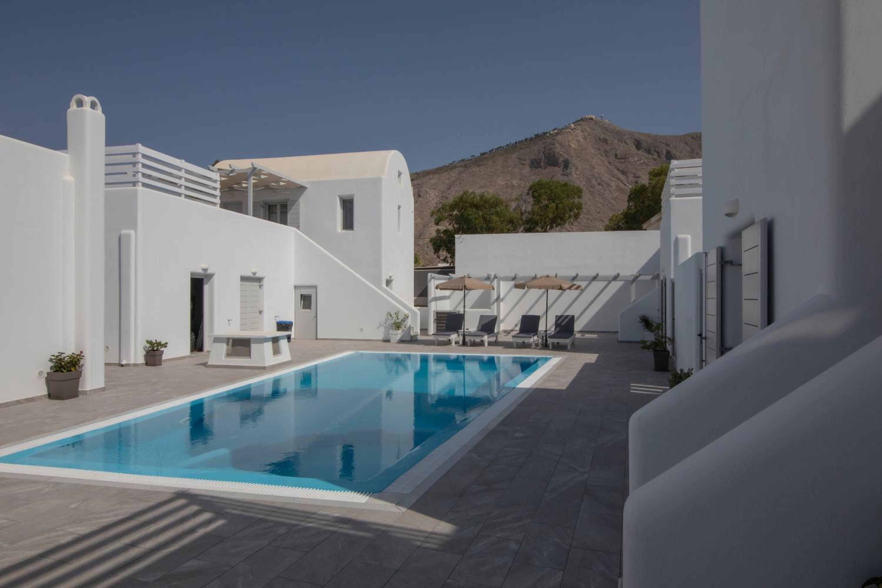 Petra Aqua Villa en Perissa