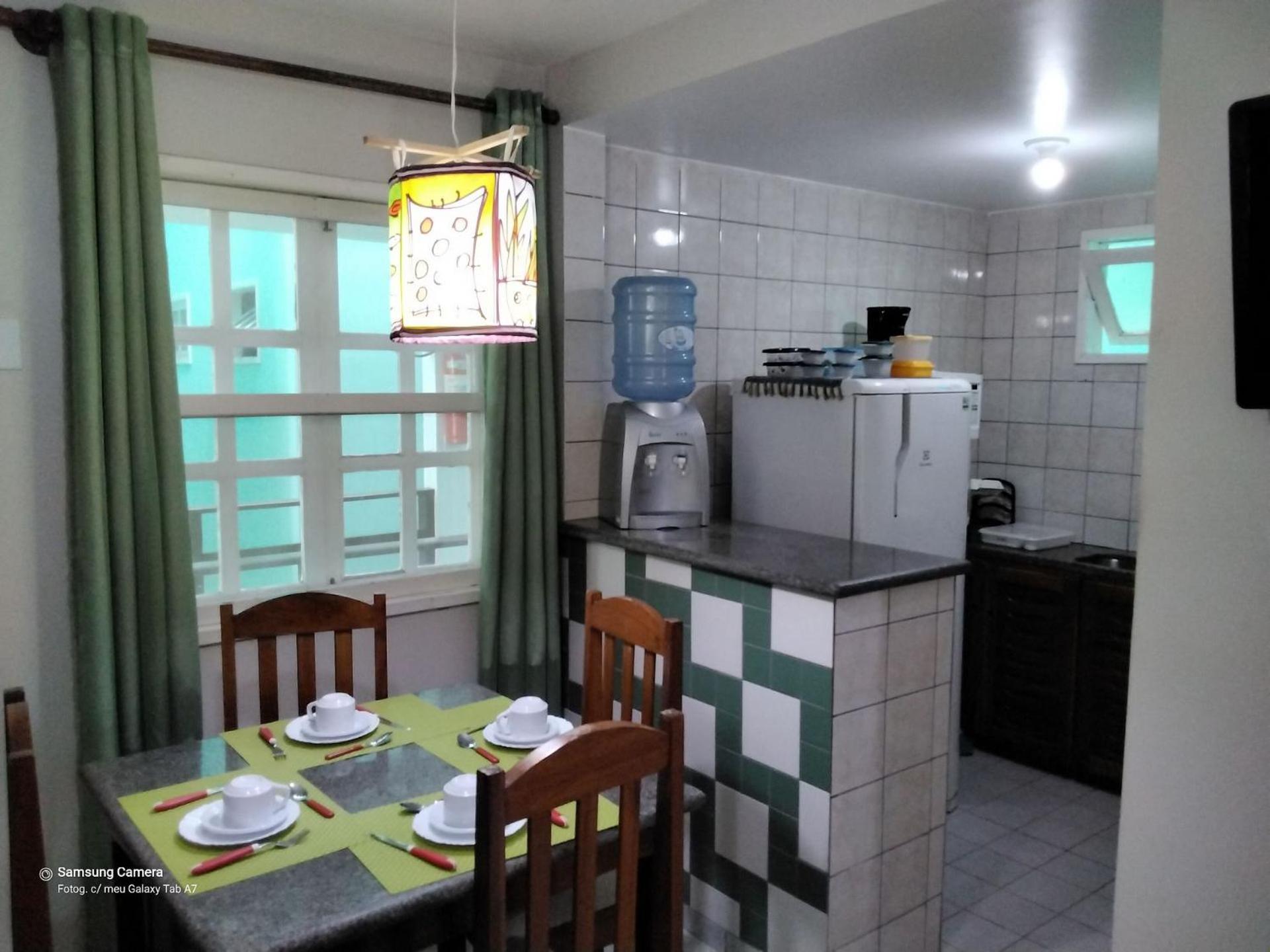PRAIA DE TAPERAPUA - Flat em Condominio a 300 metros da praia