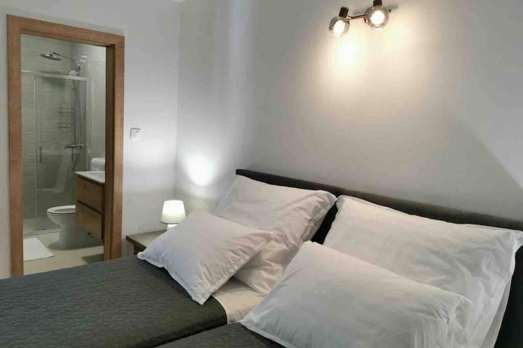 Deluxe Apartment "Koromačna" view 5