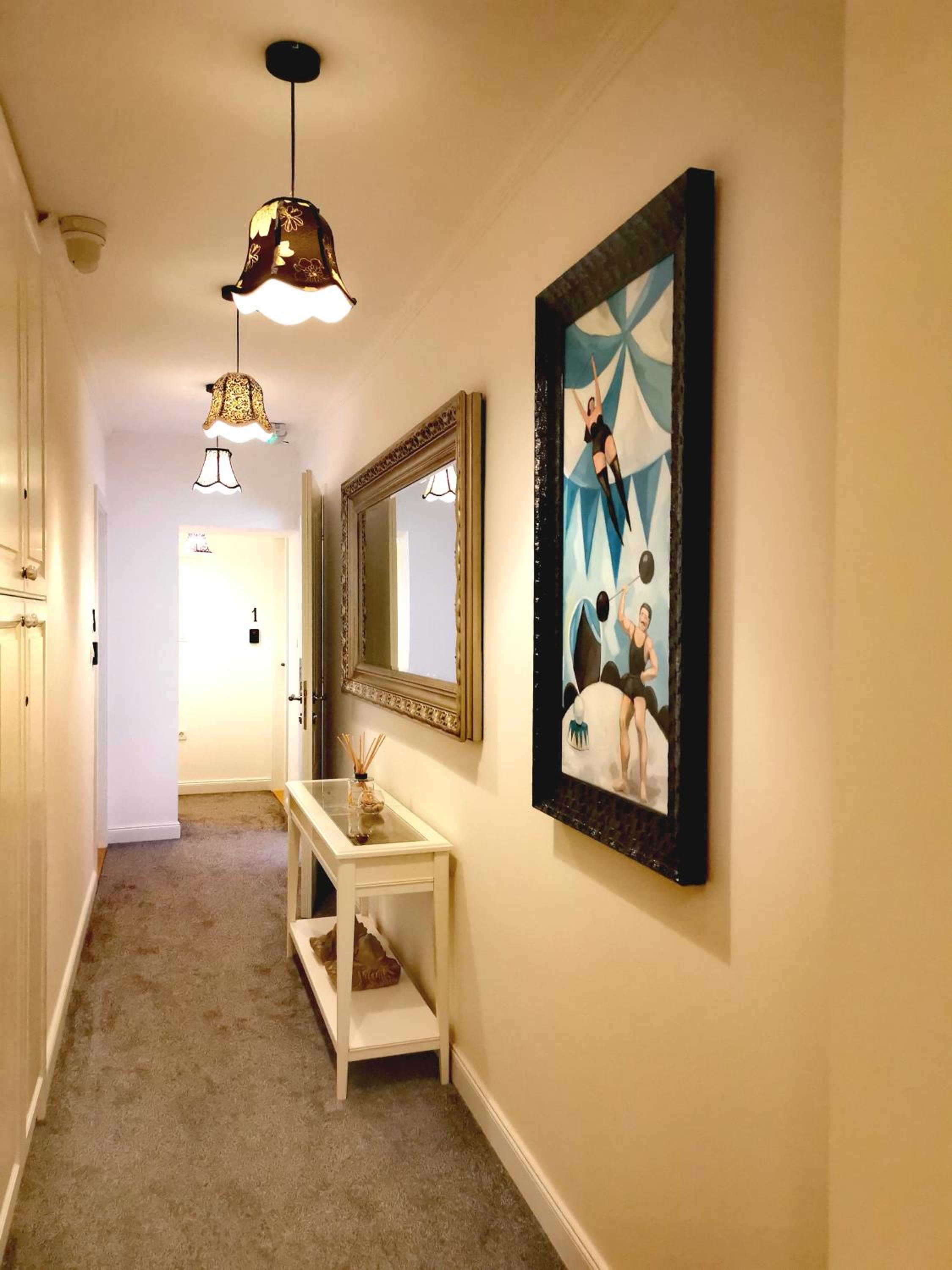 L&L Rooms Royal