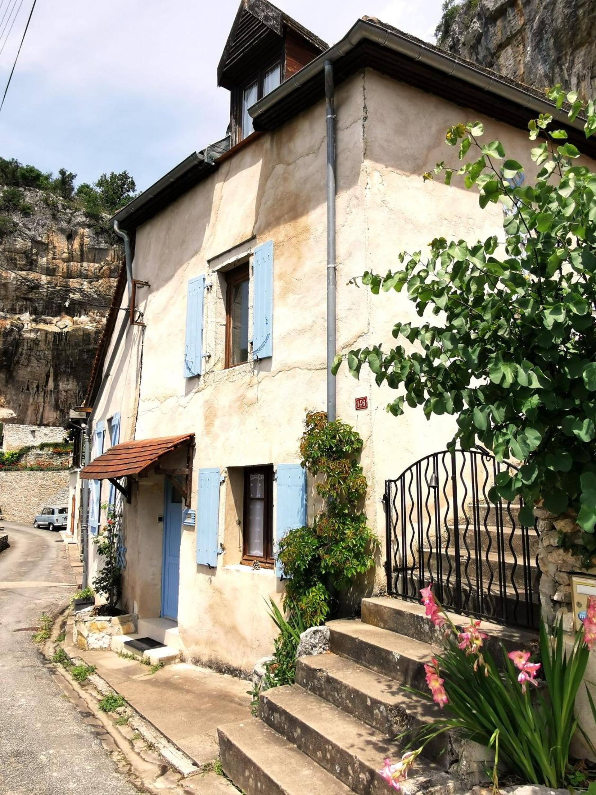 Gîtes Un Jardin dans la Falaise