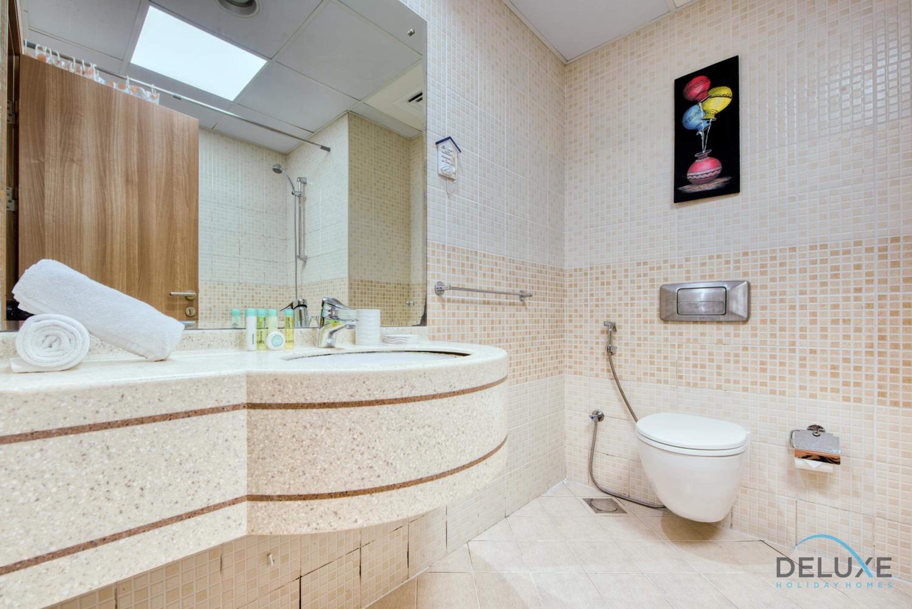 Delightful 1 Bedroom Apartment at Sulafa Tower, Dubai Marina by Deluxe Holiday Homes