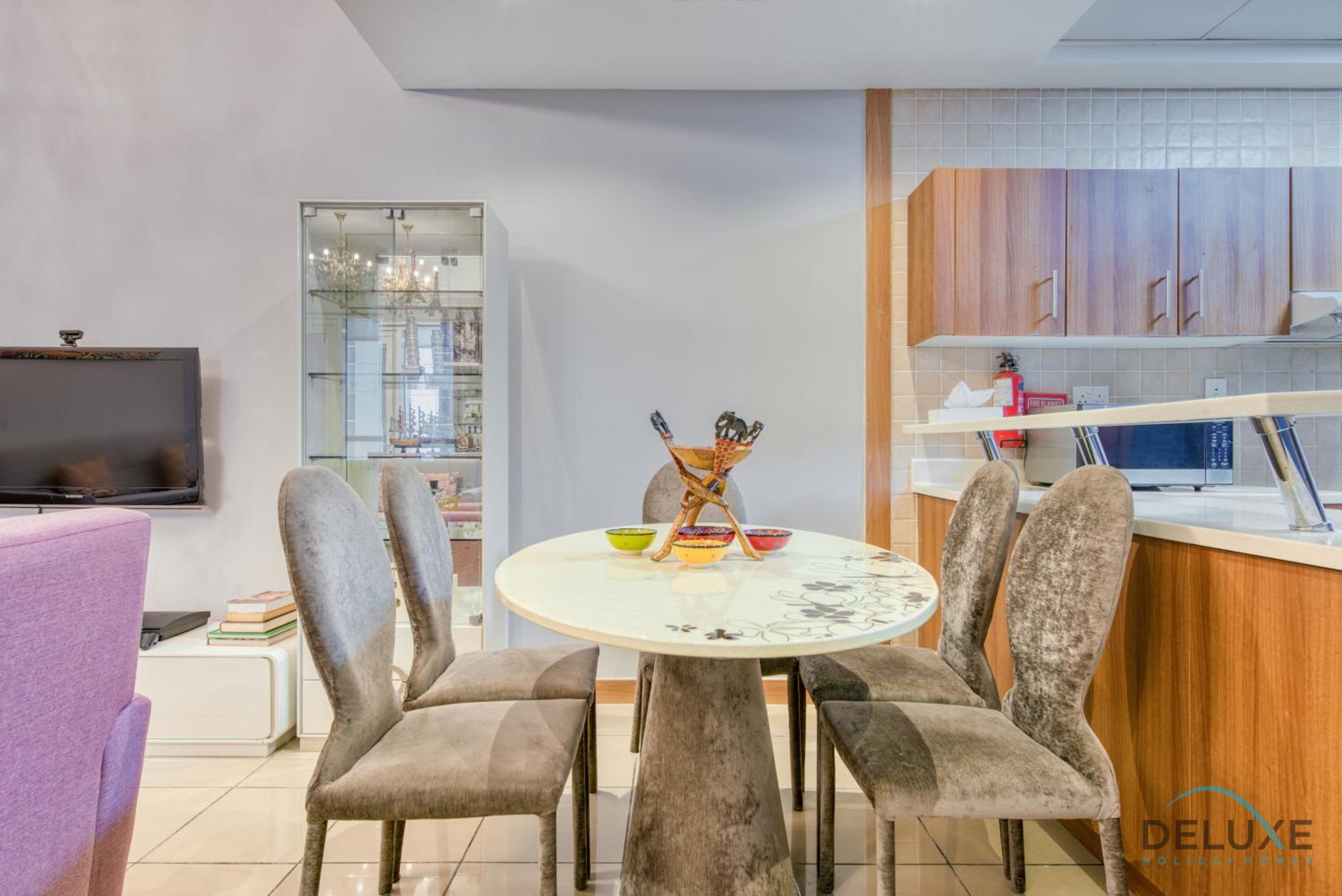 Delightful 1 Bedroom Apartment at Sulafa Tower, Dubai Marina by Deluxe Holiday Homes